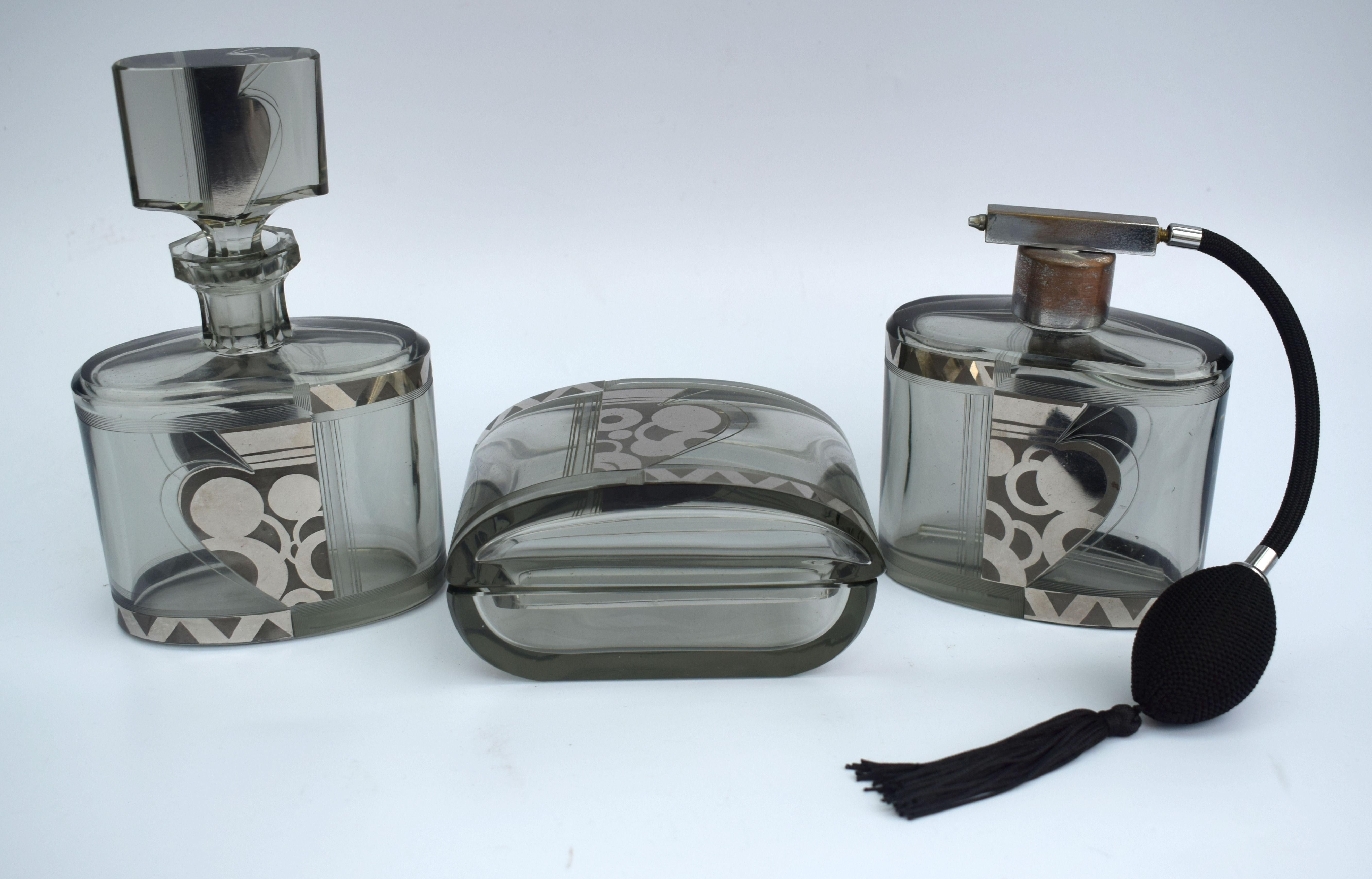 Art Deco Ladies Glass Perfumery Set, Czech, c1930 6