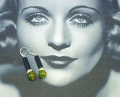 Art Deco Ladies Phenolic Bakelite Earrings