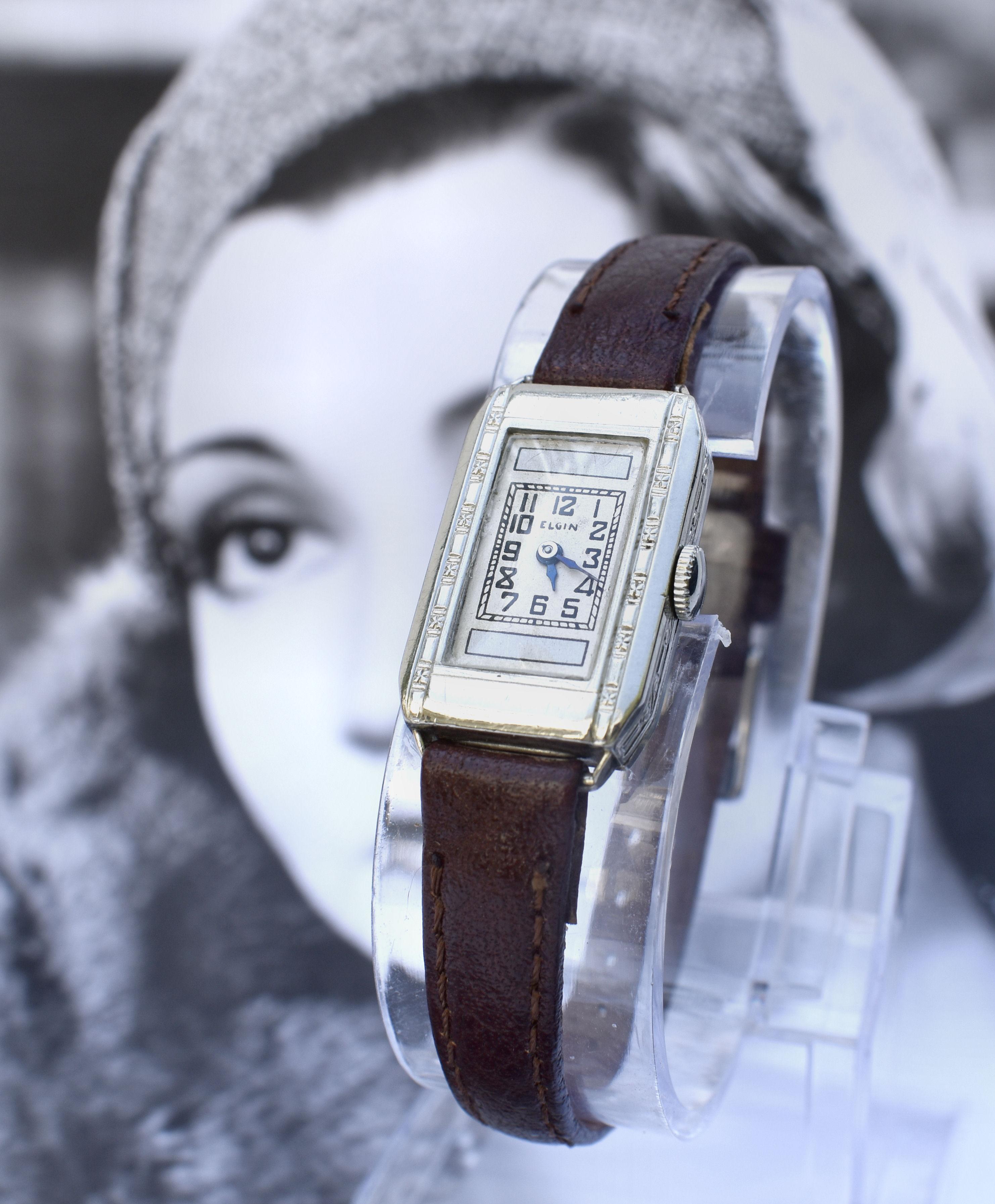 For your consideration is this lovely Art Deco ladies wrist watch which looks great for both evening and day dress. Made by the US watchmakers company Elgin the serial number dates it to 1935, so 87 years old. The movement is 15 jewel manual wind