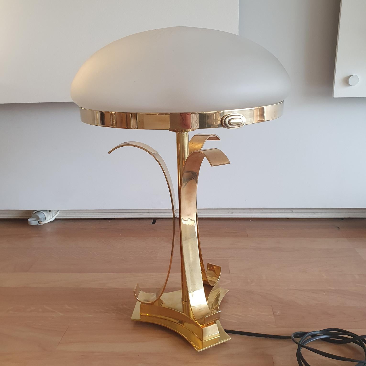 French Art Deco Lamp and Vintage Glass For Sale