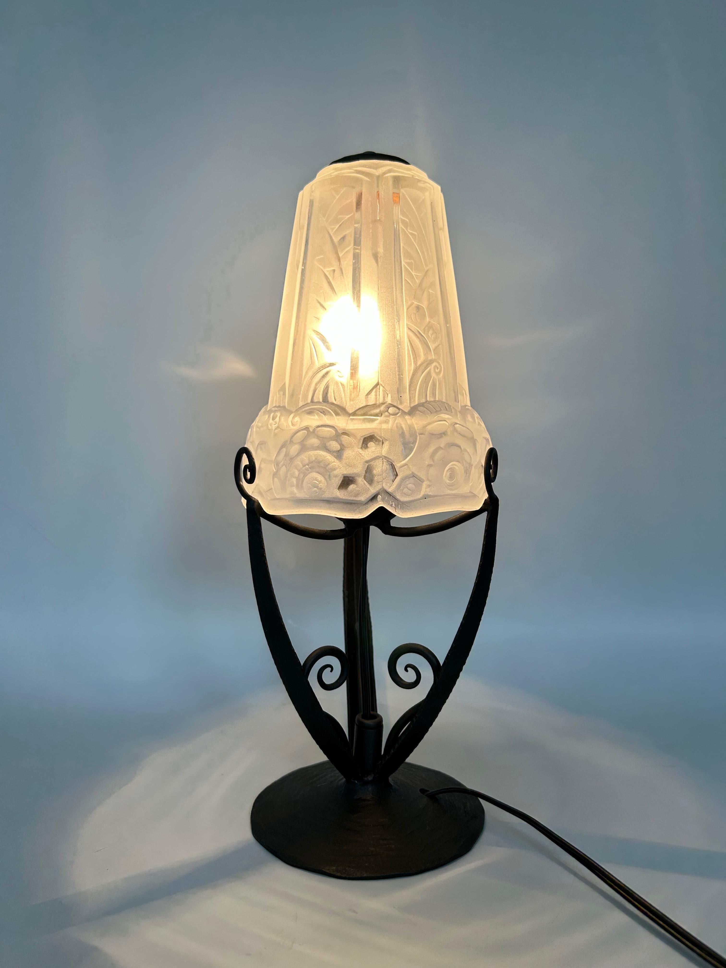 Glass Art Deco Lamp Attributed To Maynadier For Sale