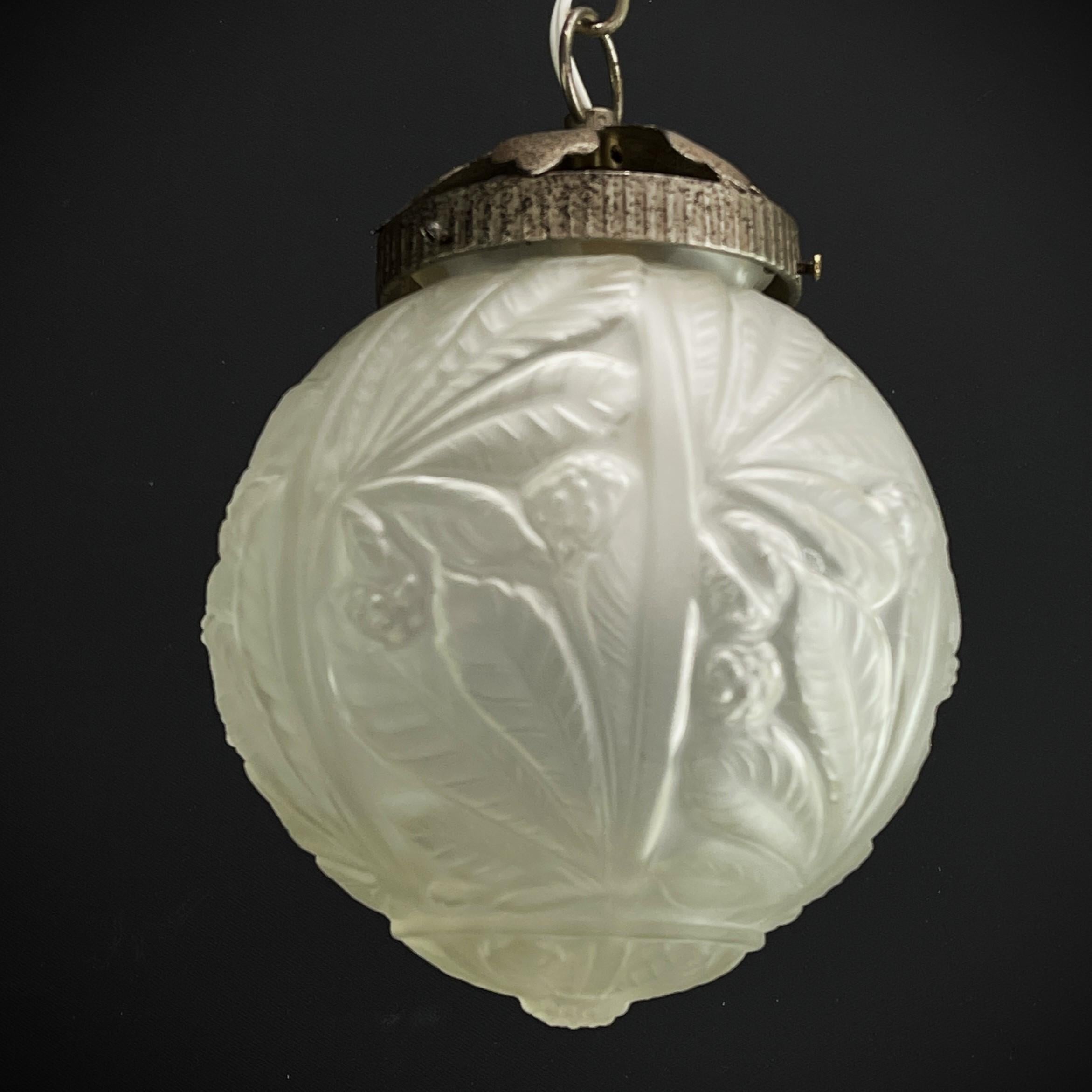 French ART DECO Lamp Ceiling Lamp Ball lamp luminaire, 1930s For Sale