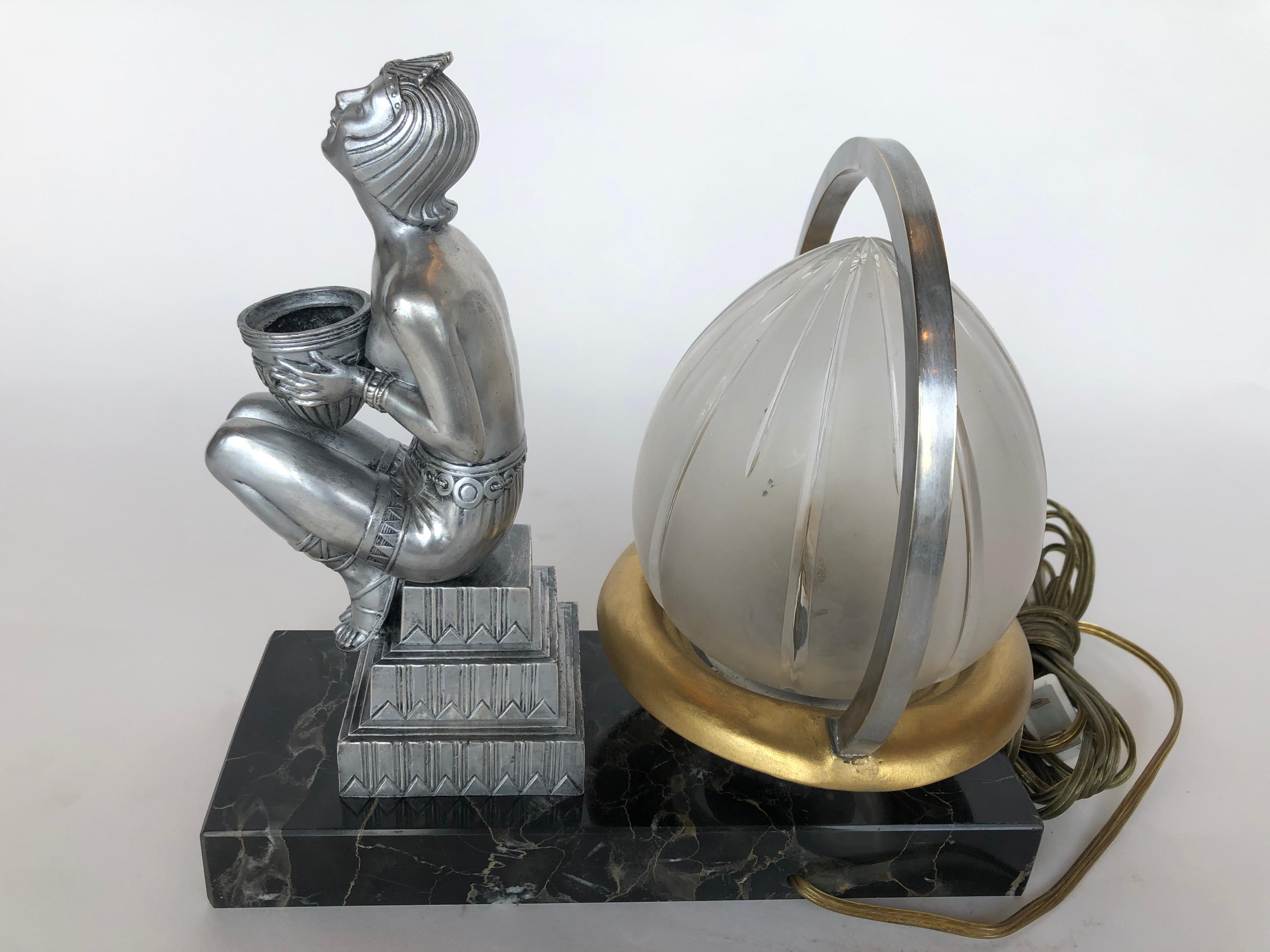 20ième siècle Lampe Art Déco en vente