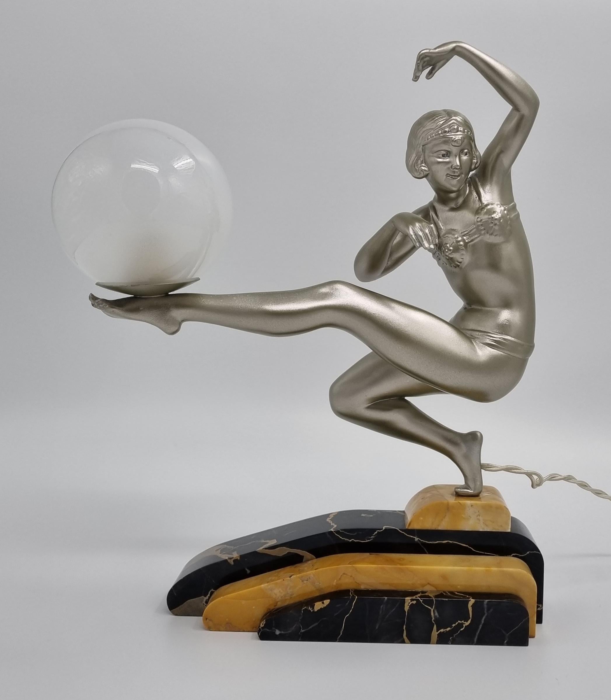 Art Deco Lamp Harem Dancer By Van De Voorde For Sale 2