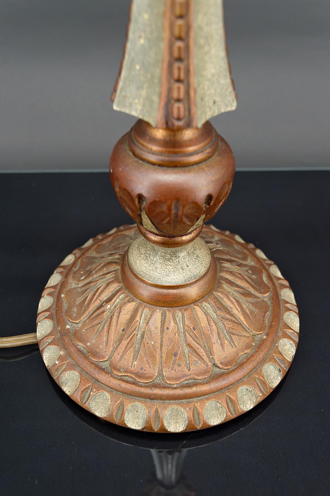 Wood Art Deco lamp in green painted wood and copper patina, France, Circa 1920 For Sale