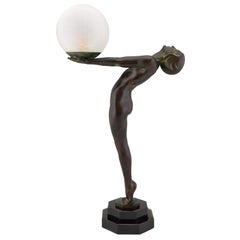 Lampe Art Déco Clarté Nu debout Sculpture Max Le Verrier H 25 in, 64 cm