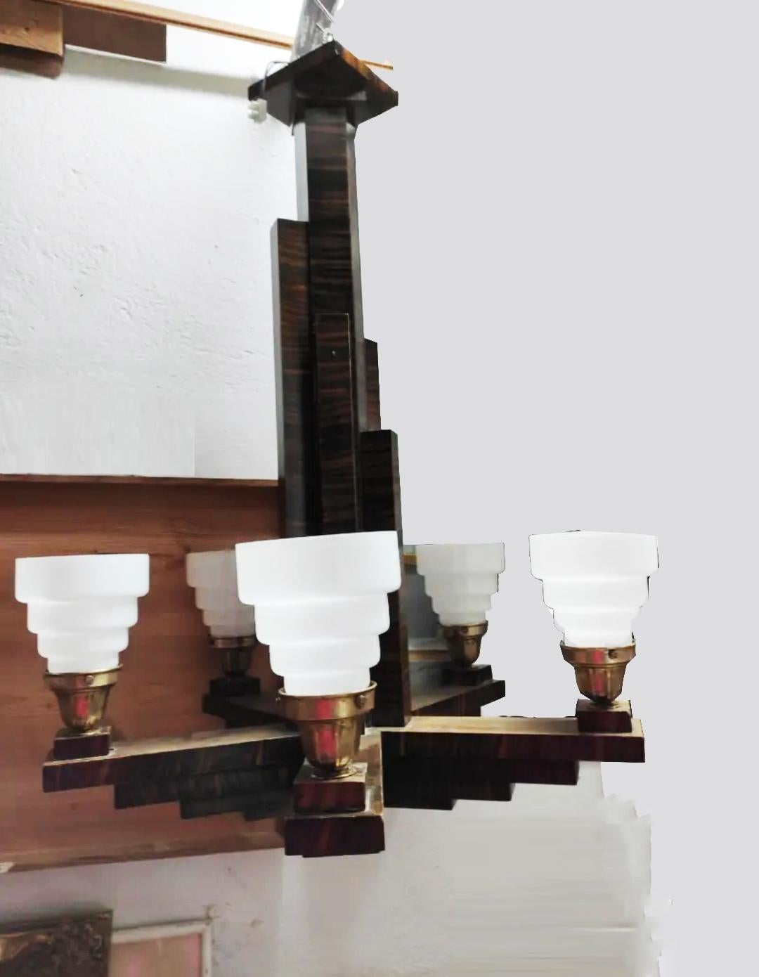 Art-Déco-Lampe oder Kronleuchter, spektakulärer Coromandel-Wolkenkratzer, frühes 20. Jahrhundert im Angebot 11