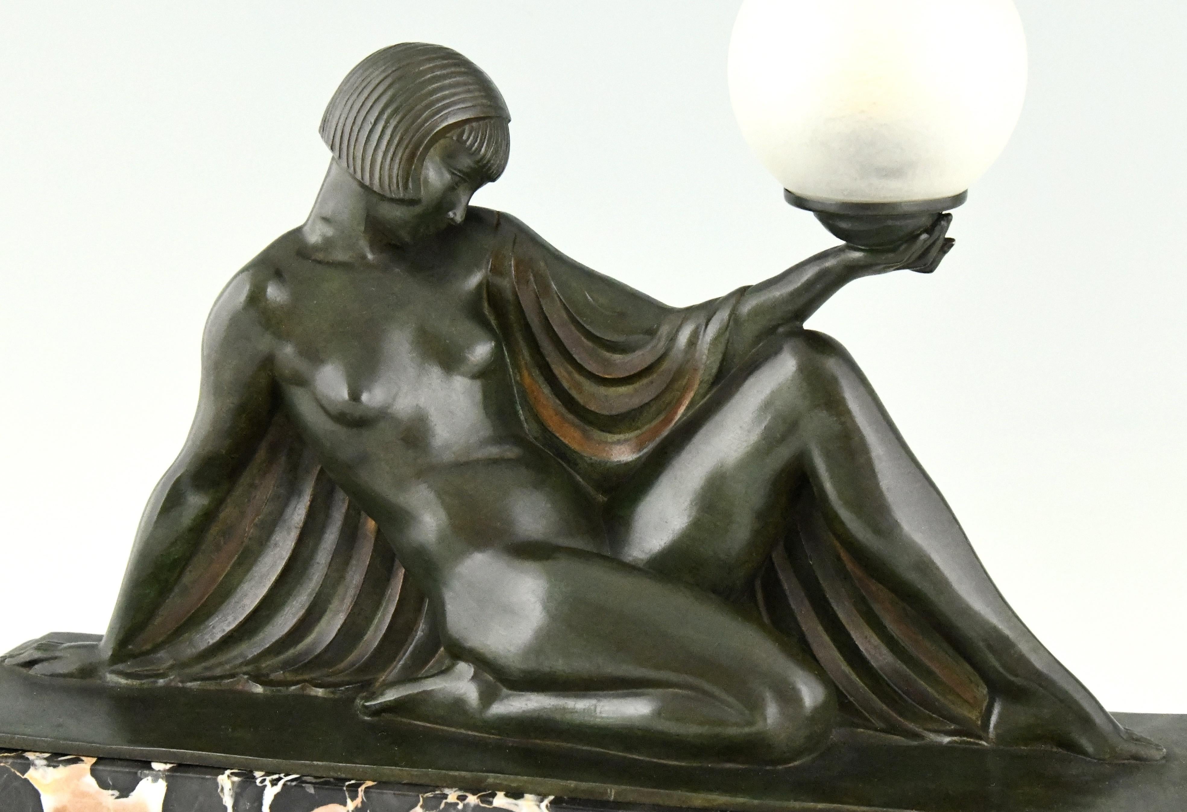 Art Deco Lamp Seated Nude with Drape Guerbe & Daum for Max Le Verrier, Rèverie 3
