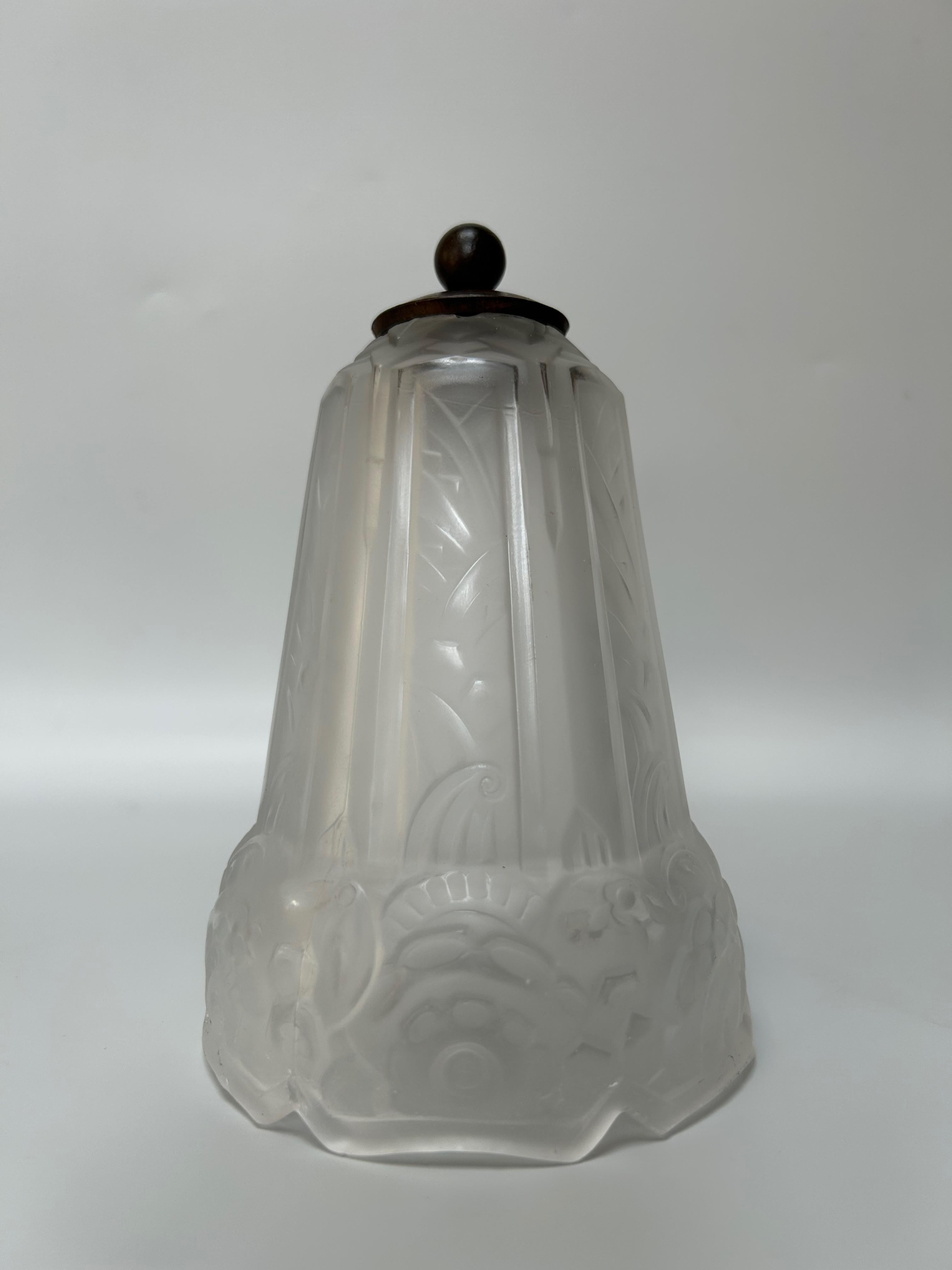 20th Century Art Deco Lamp Signed Maynadier For Sale