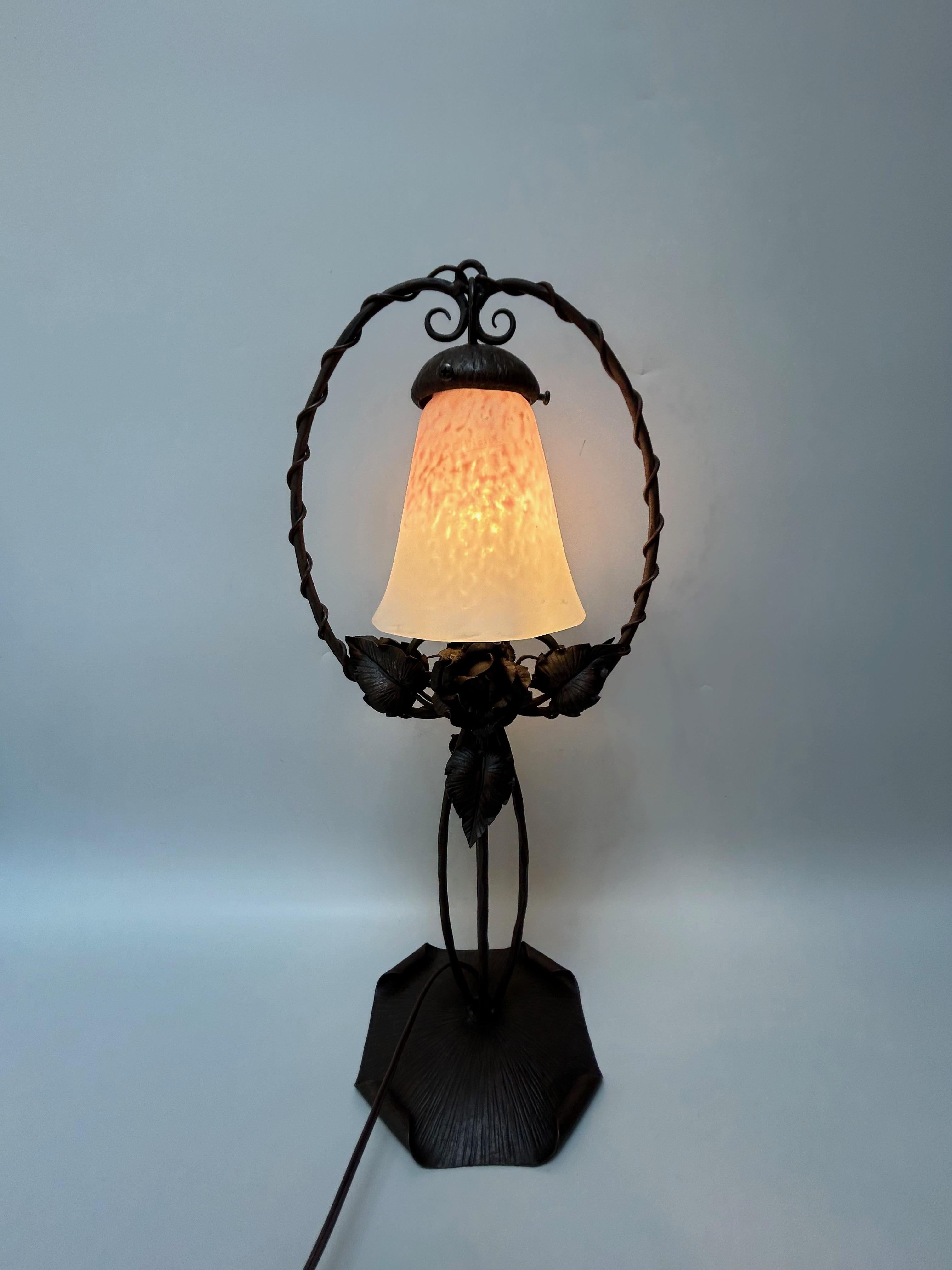 Art Deco Lamp Signed Schneider For Sale 1