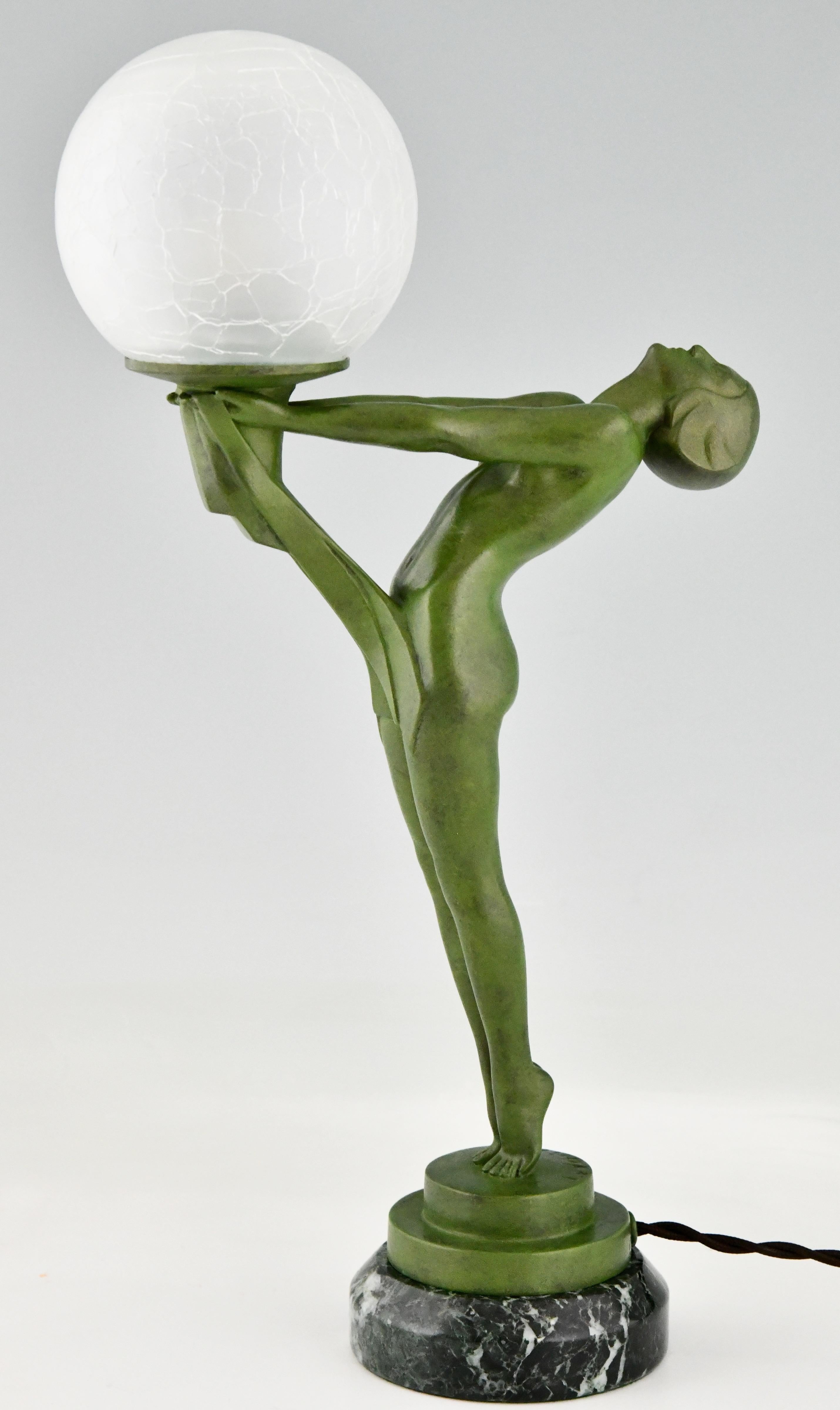 Art déco Lampe Art Déco Stand Nu avec Ball and Ball Clarté par Max Le Verrier Original 1930 en vente