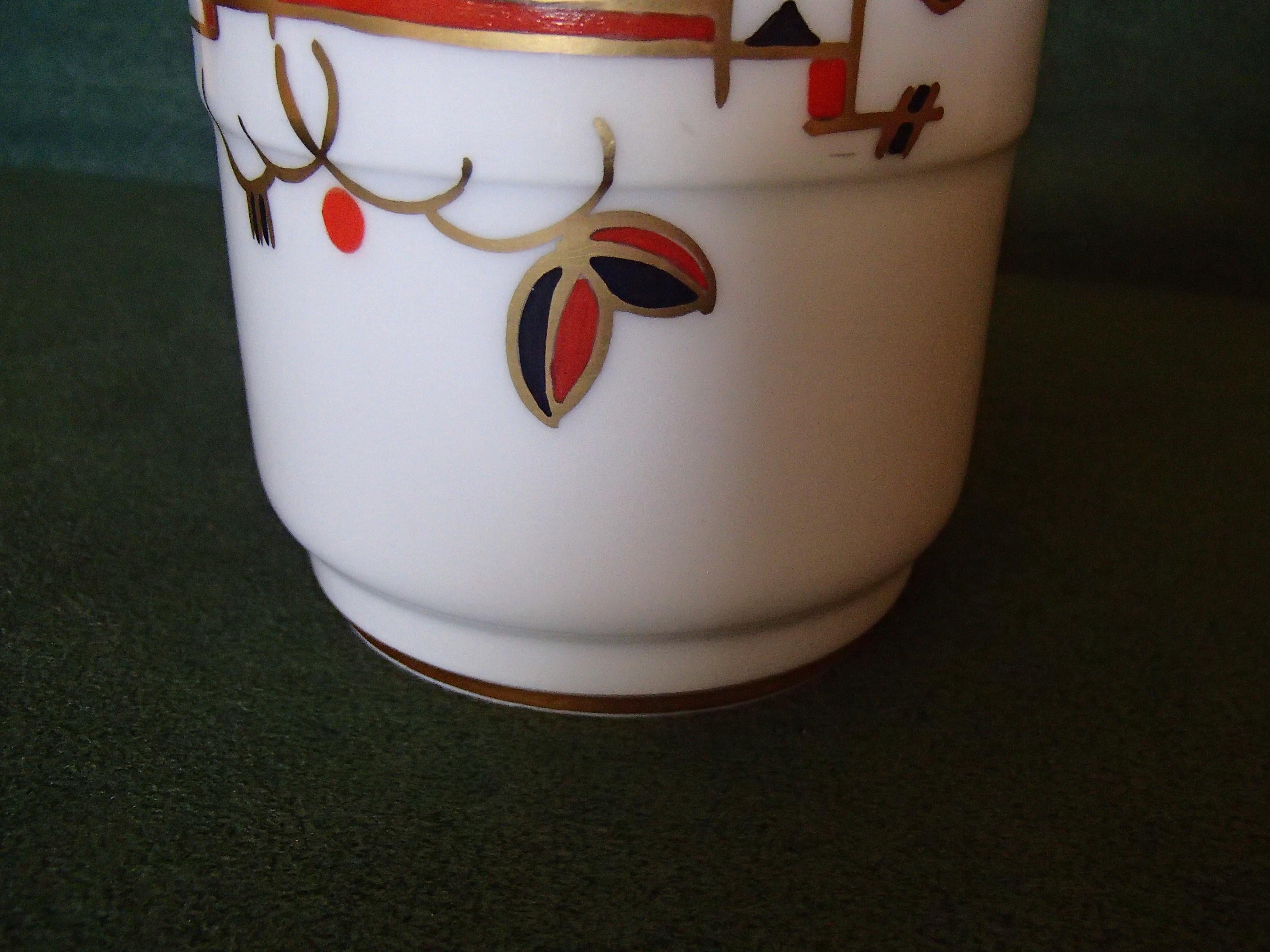 Mid-20th Century Art Deco Langenthal Ceramic Vase with Geometrical Design For Sale