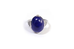 Art Deco lapis lazuli ring in platinum