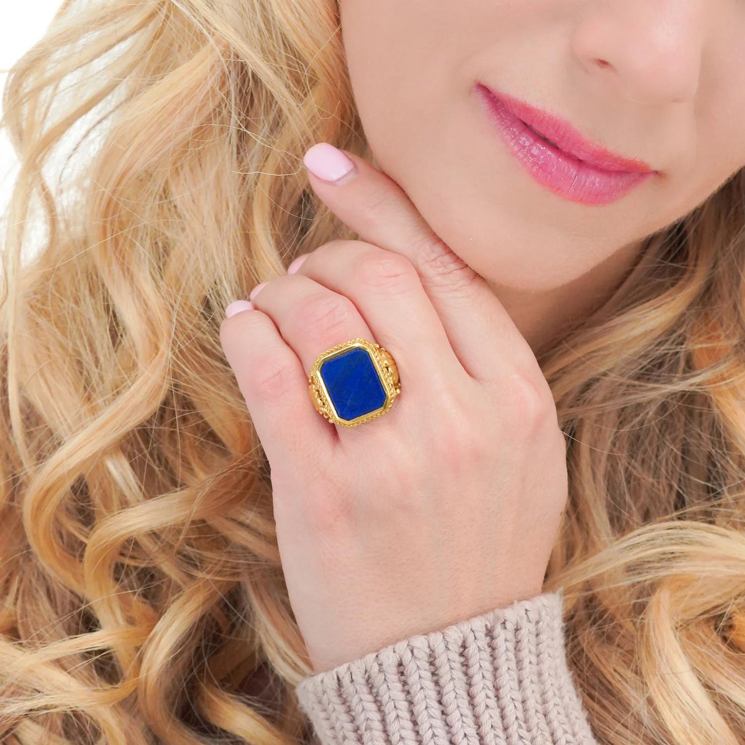 Art Deco Lapis Signet Ring In Excellent Condition For Sale In Litchfield, CT
