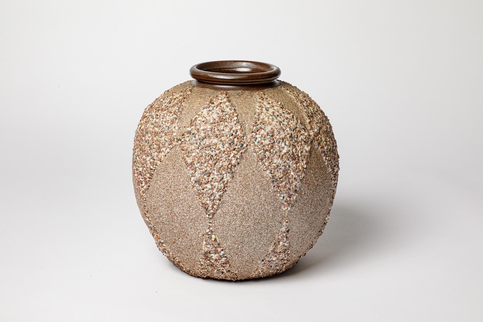 Louis Dage (1885-1963)

Grand vase en céramique art déco design du 20e siècle

Signé par Louis Dage

Condition originale parfaite.

Hauteur 26 cm
Large 23 cm