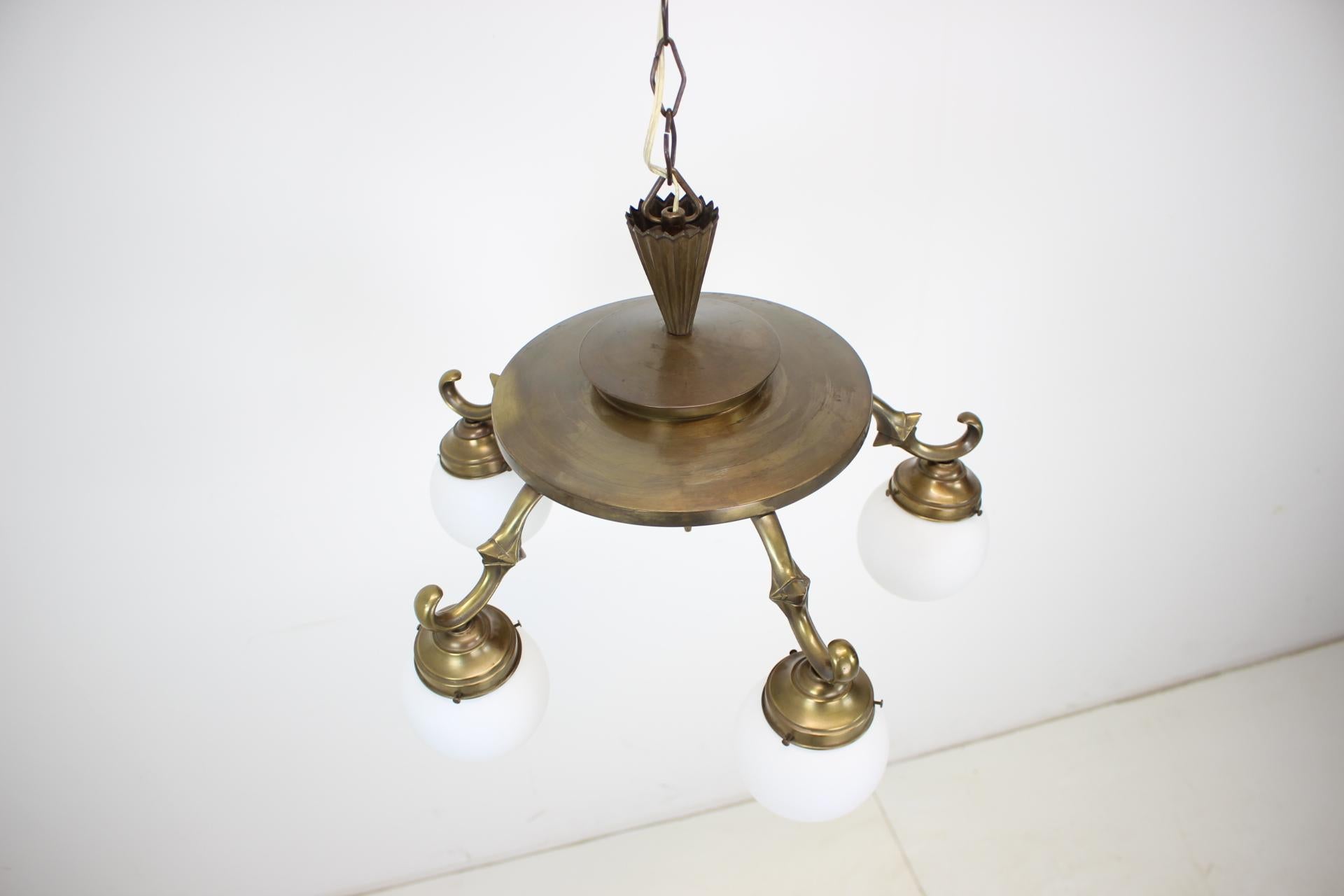 Brass Art Deco Large 5-Flamming Chandelier, 1930s For Sale