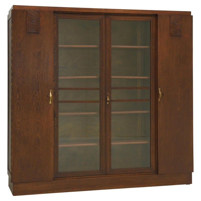 Art Deco Large Bookcase / Display iin Oak, circa 1925 For Sale