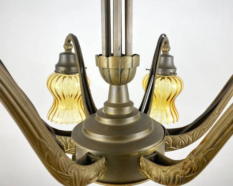 Art Deco Large Bronze Antique Chandelier, 1920s In Good Condition For Sale In Bastogne, BE
