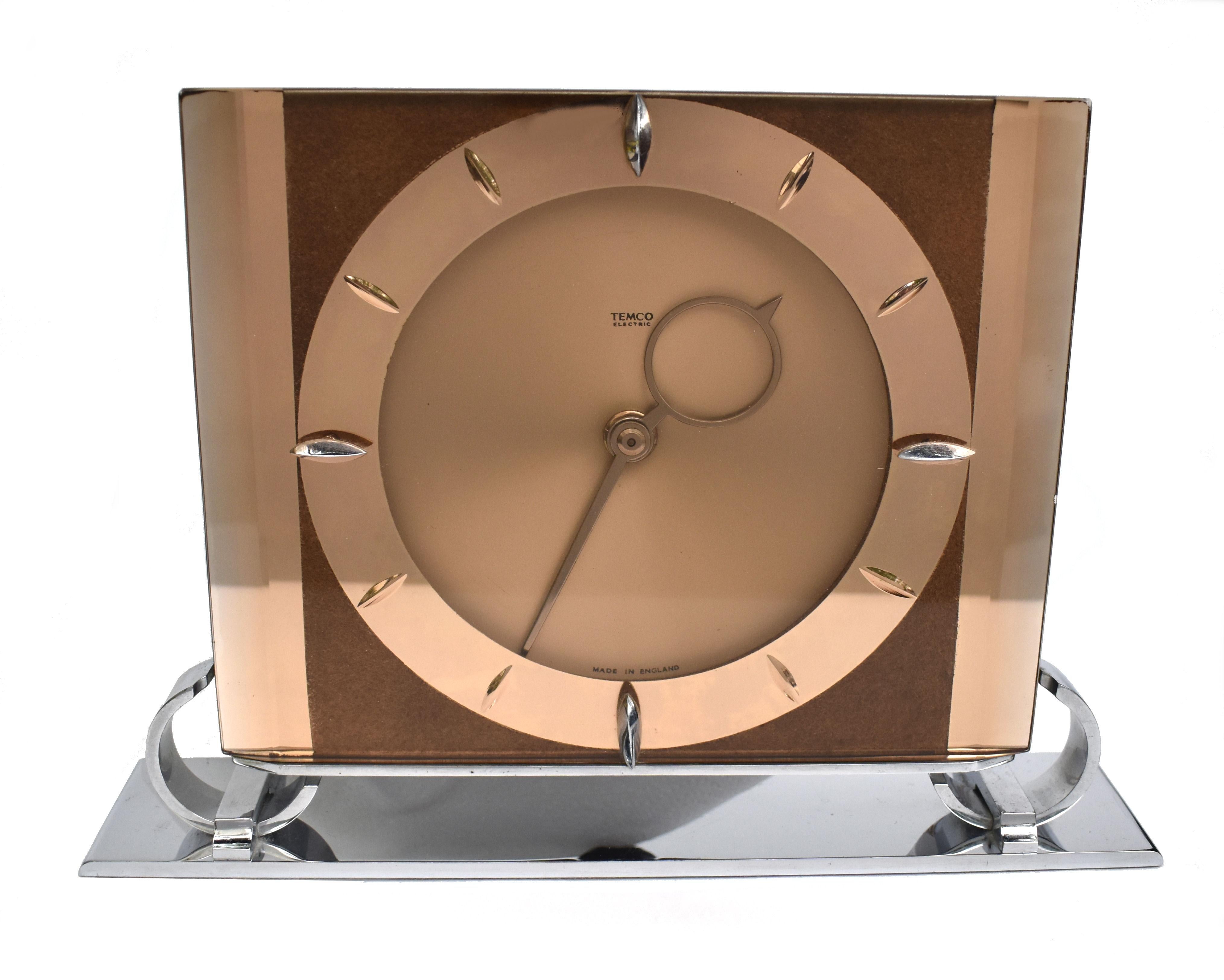 Art Deco Large Copper Glass Electric Mantle Clock by Temco, England, C1930 4
