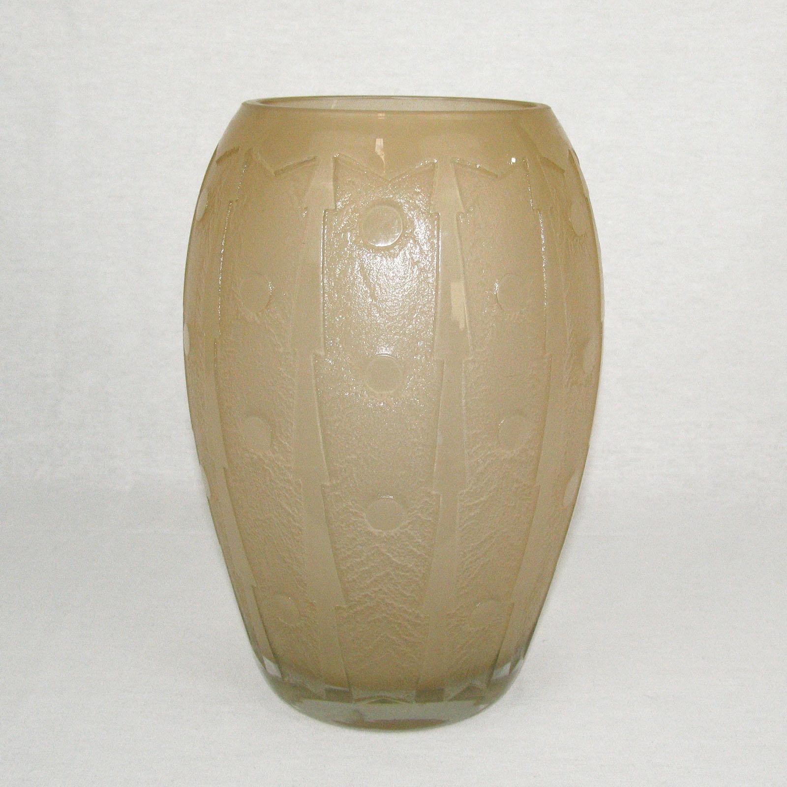 Art Deco Large Daum Nancy Etched Glass Vase, France, 1930s For Sale 3