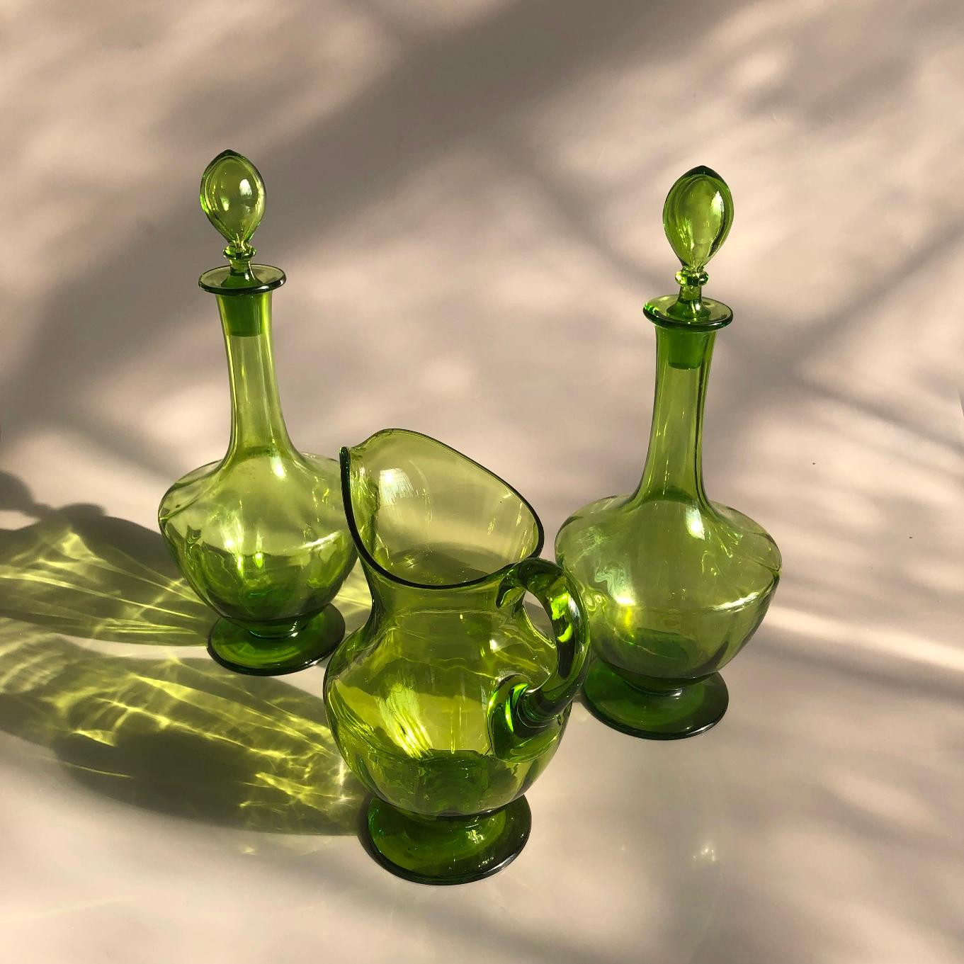 Art Deco Large Green Glass Champagne Wine Water Set, Austria 1920s For Sale 11