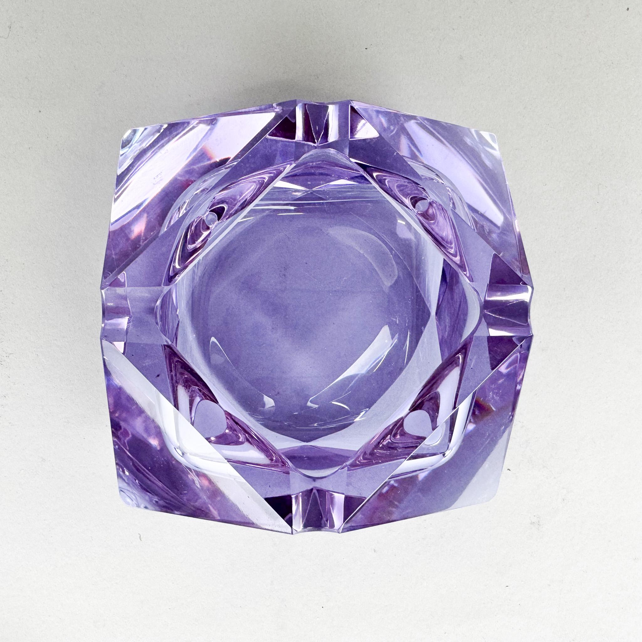 Cenicero de cristal neodimio Art Déco Moser grande Art Decó