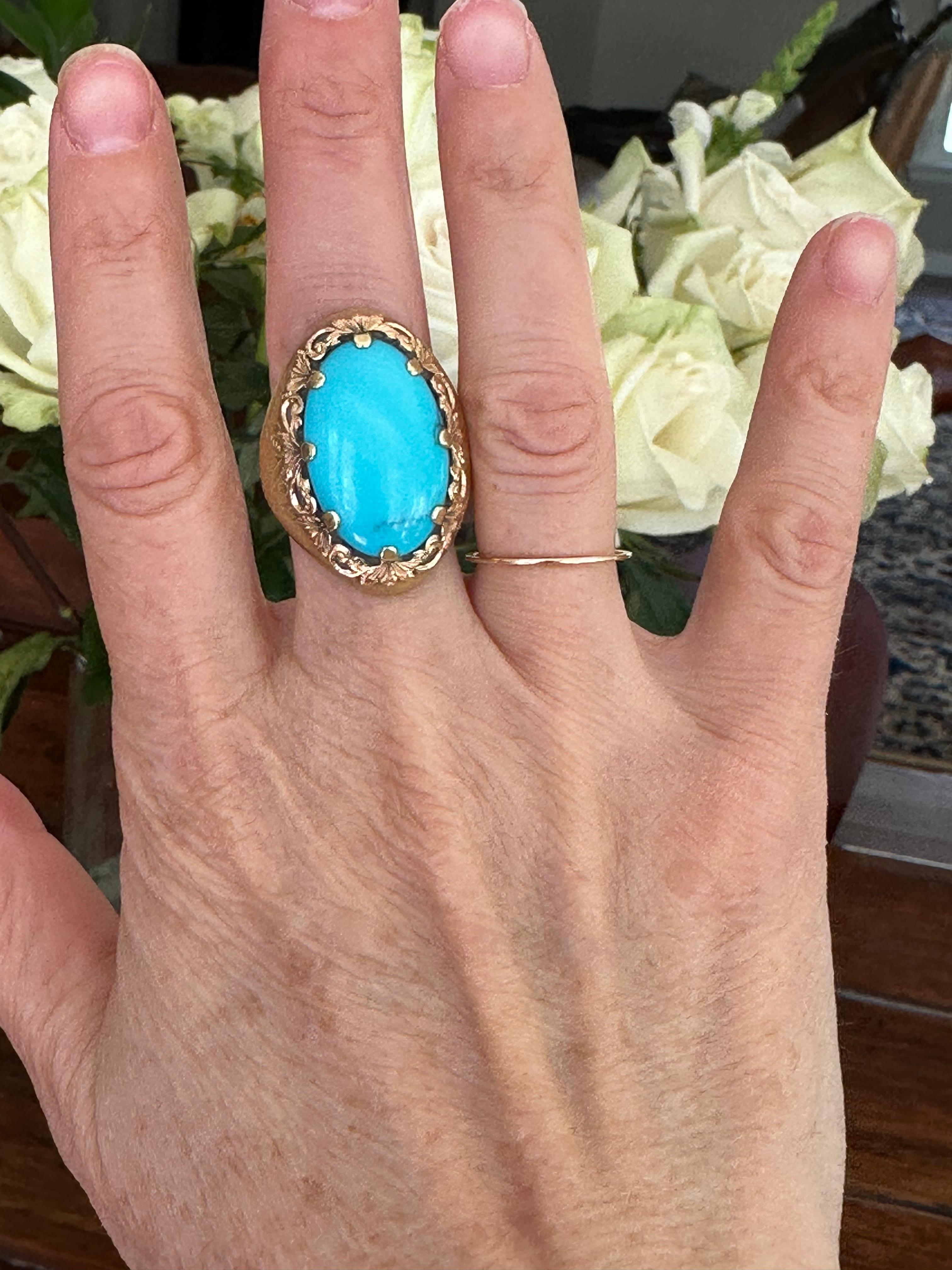 Art Deco Large Natural Turquoise and 18K Gold Cocktail Ring For Sale 3