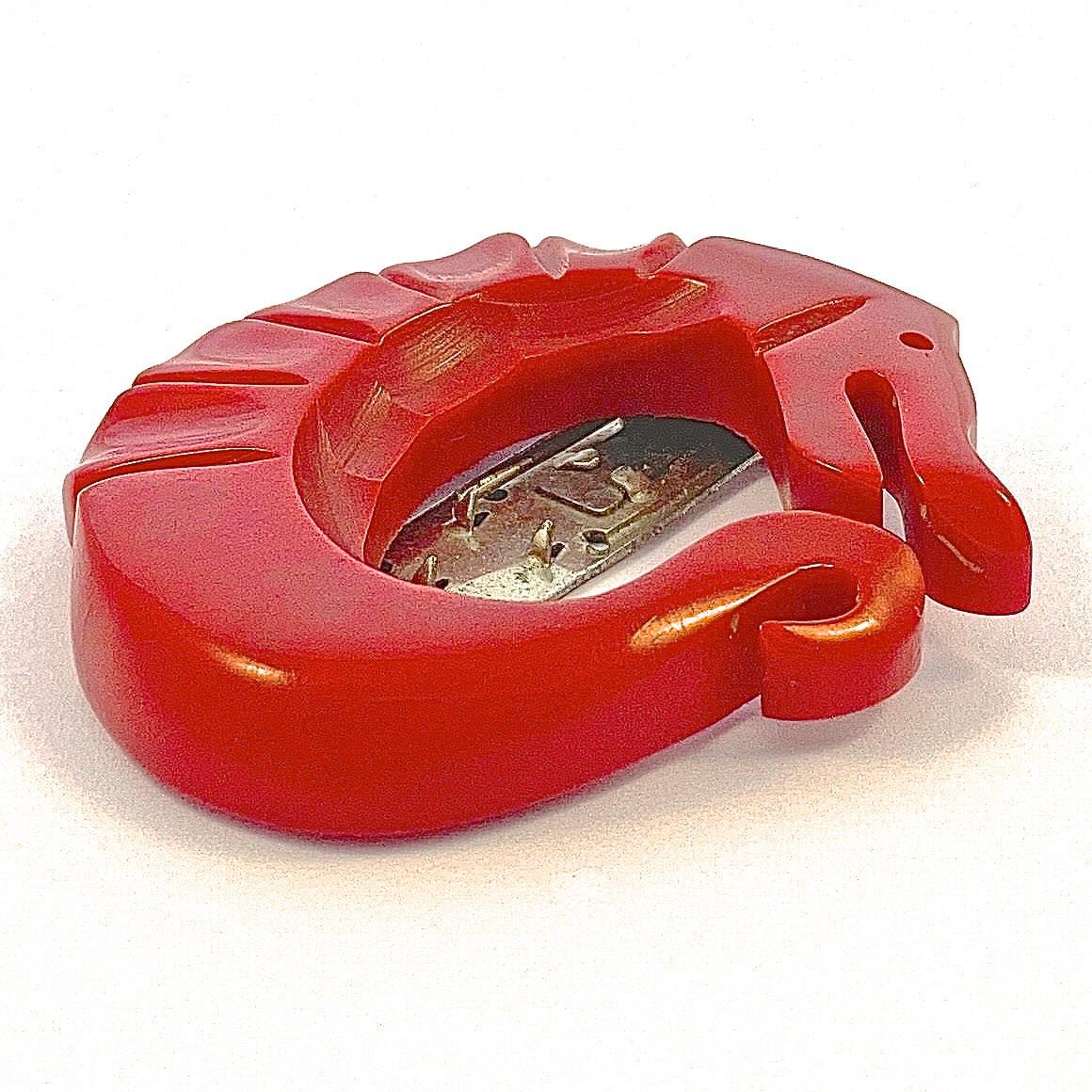 Art Deco Large Red Bakelite Seahorse Dress Clip In Good Condition For Sale In London, GB
