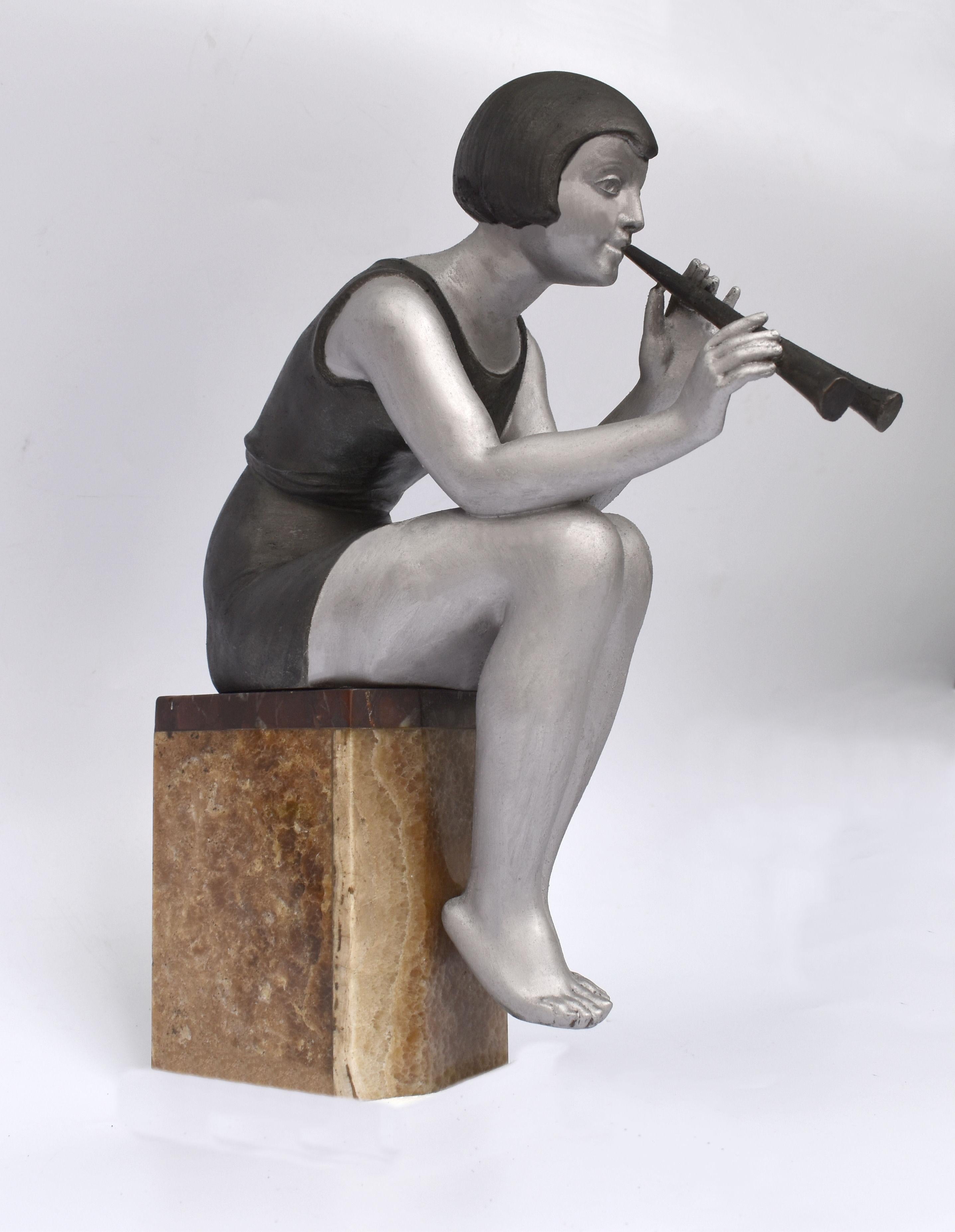 Große Art-déco-Figur aus Zinn, Französisch, um 1930 im Angebot 2