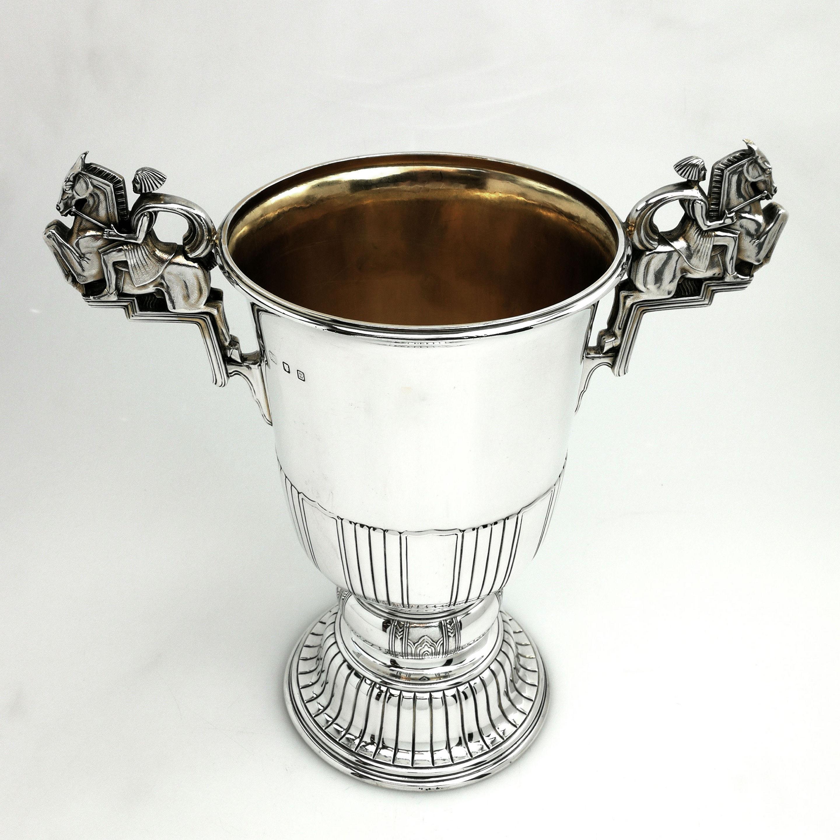Art Deco Large Sterling Silver Cup & Cover / Trophy 1937 Horse Equestrian In Good Condition In London, GB