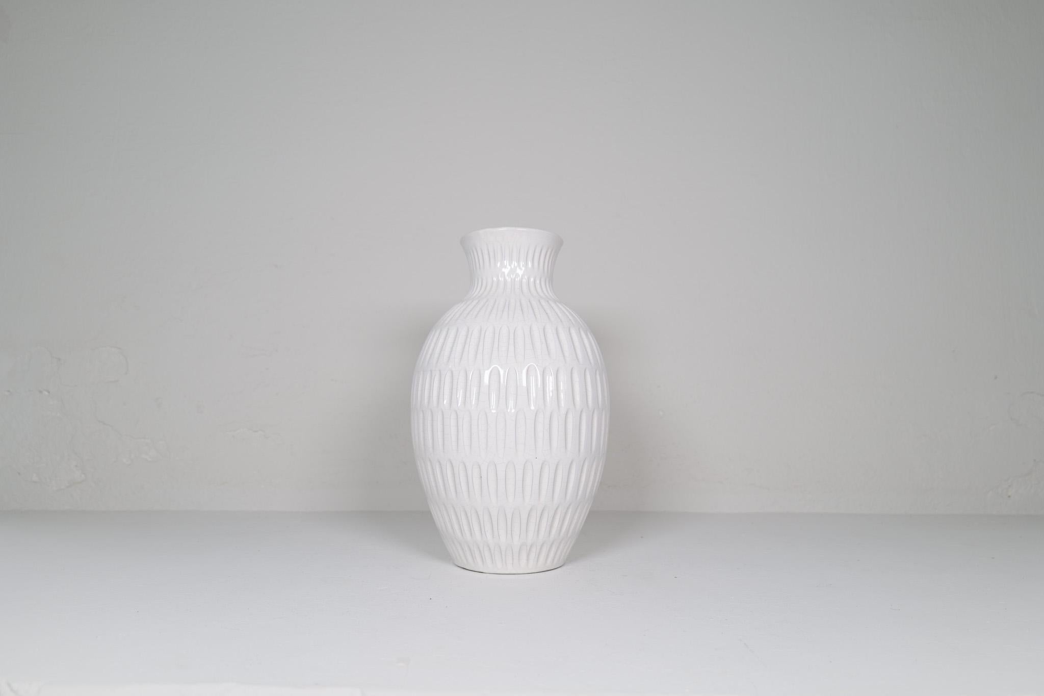 Mid-Century Modern Art Deco Large Vase Ekeby Anna-Lisa Thomson, 1940s, Sweden For Sale