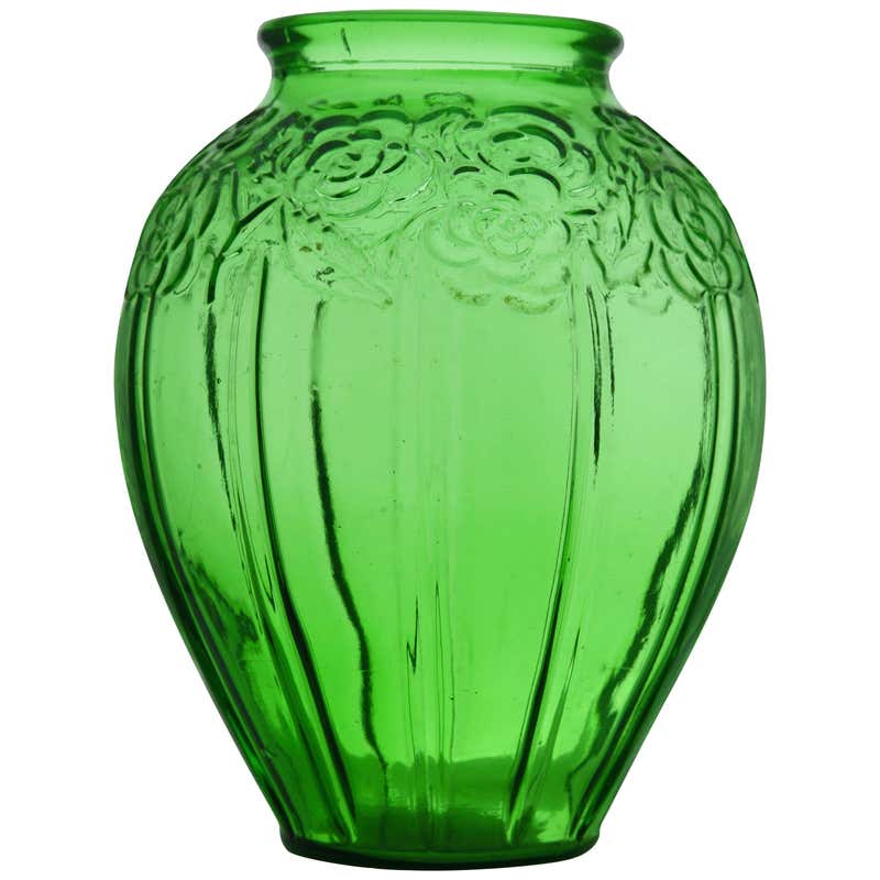 Art Deco Vases - 1,741 For Sale at 1stdibs