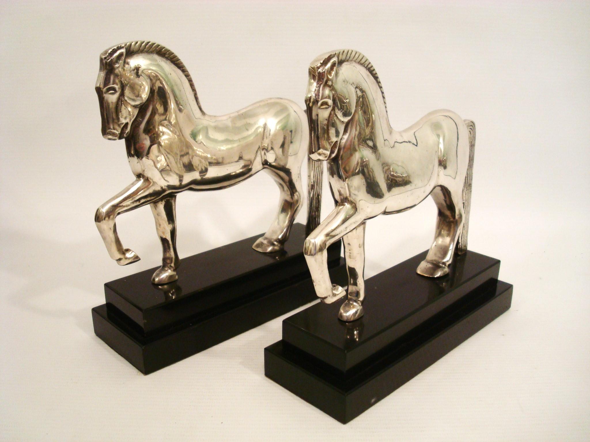 XX secolo Reggilibri in bronzo Art Deco Laurent Horse, 1930 circa, Francia in vendita