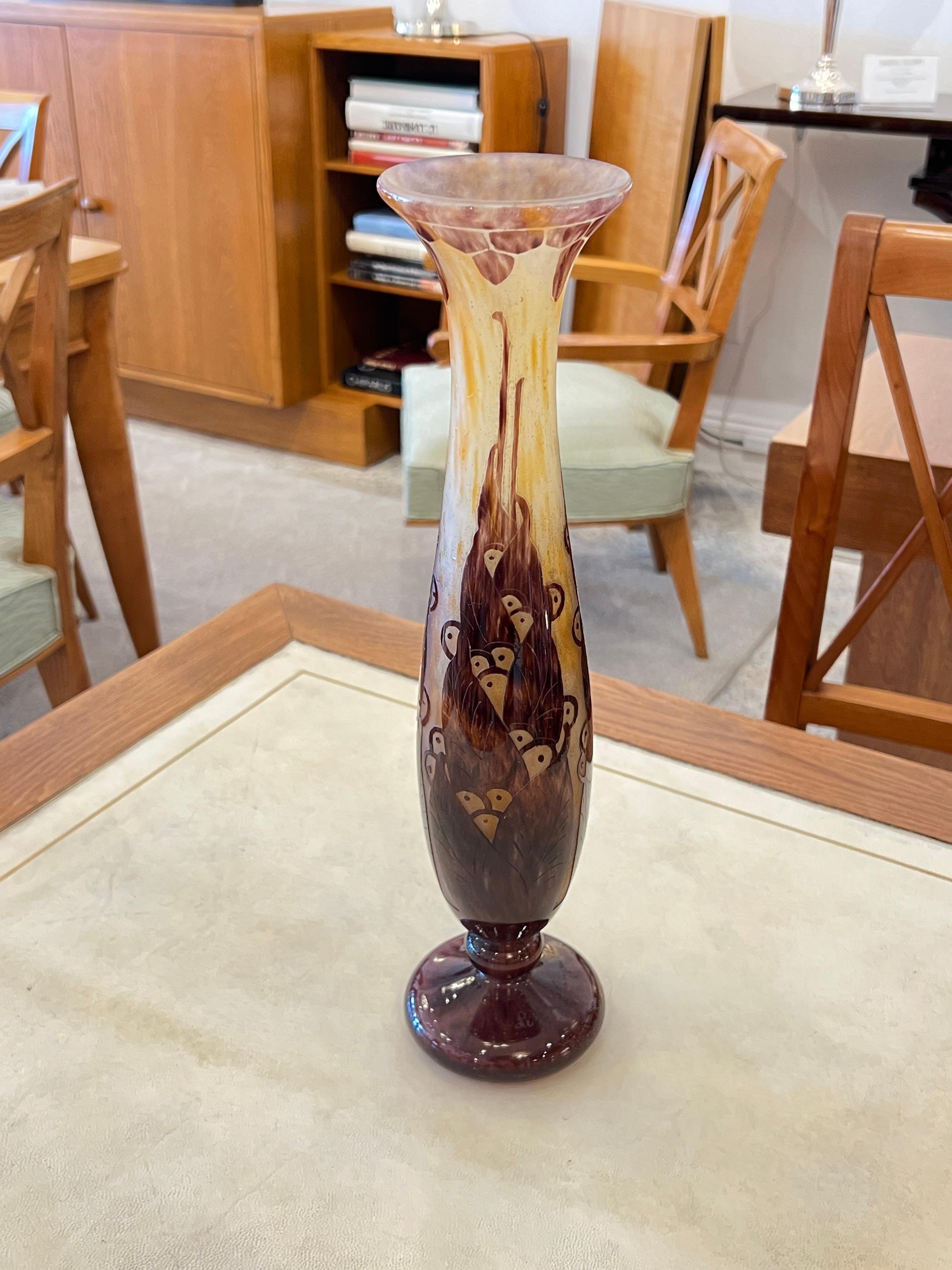 French Art Deco Lauriers Glass Vase by Le Verre Francais  For Sale