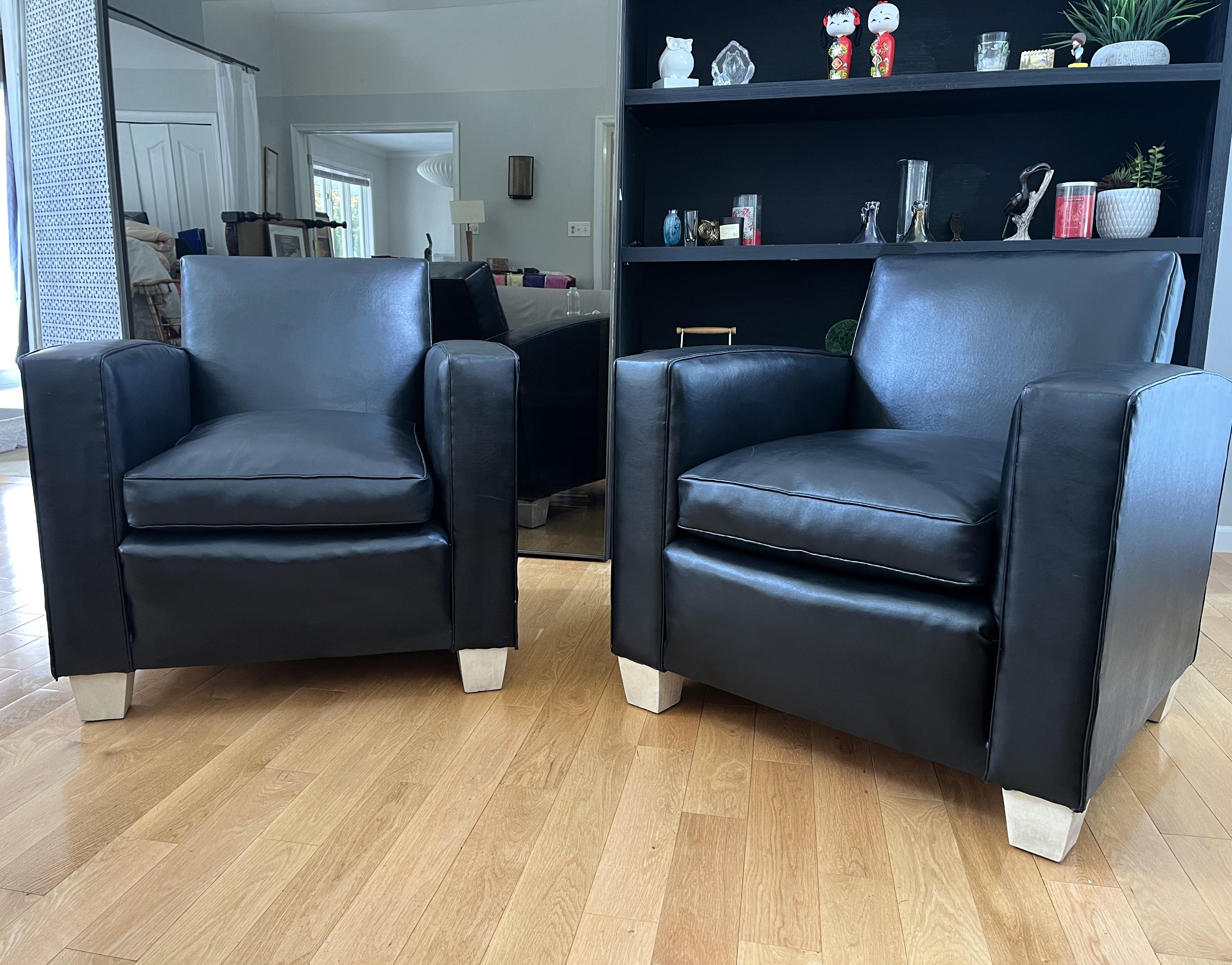 Cuir Fauteuils club en cuir Art déco à la manière de Jacques Adnet, vers 1935 en vente