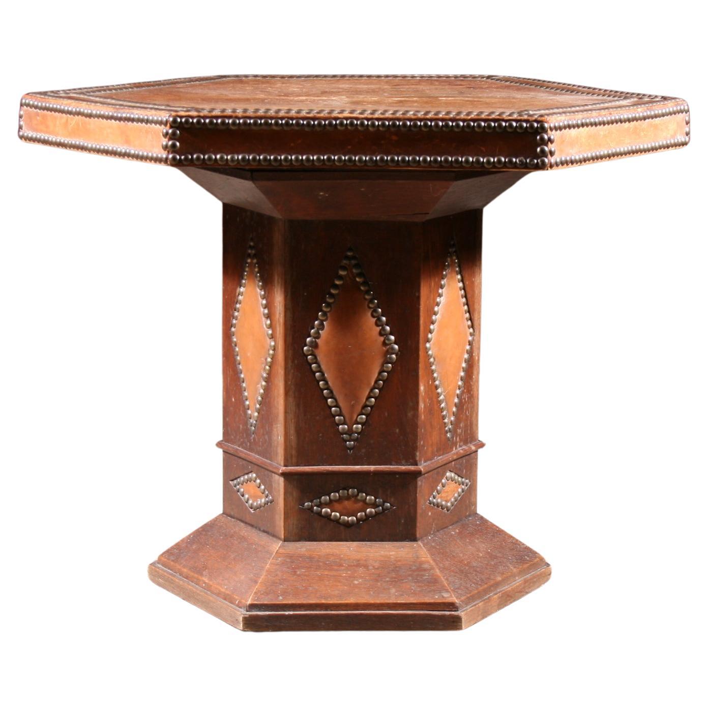 Table basse ou centrale en cuir Art Déco en vente