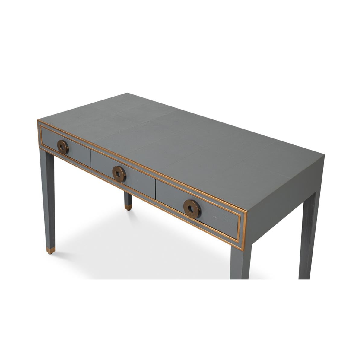 Art Deco Leder-Schreibtisch aus Zinngrau (Asiatisch) im Angebot