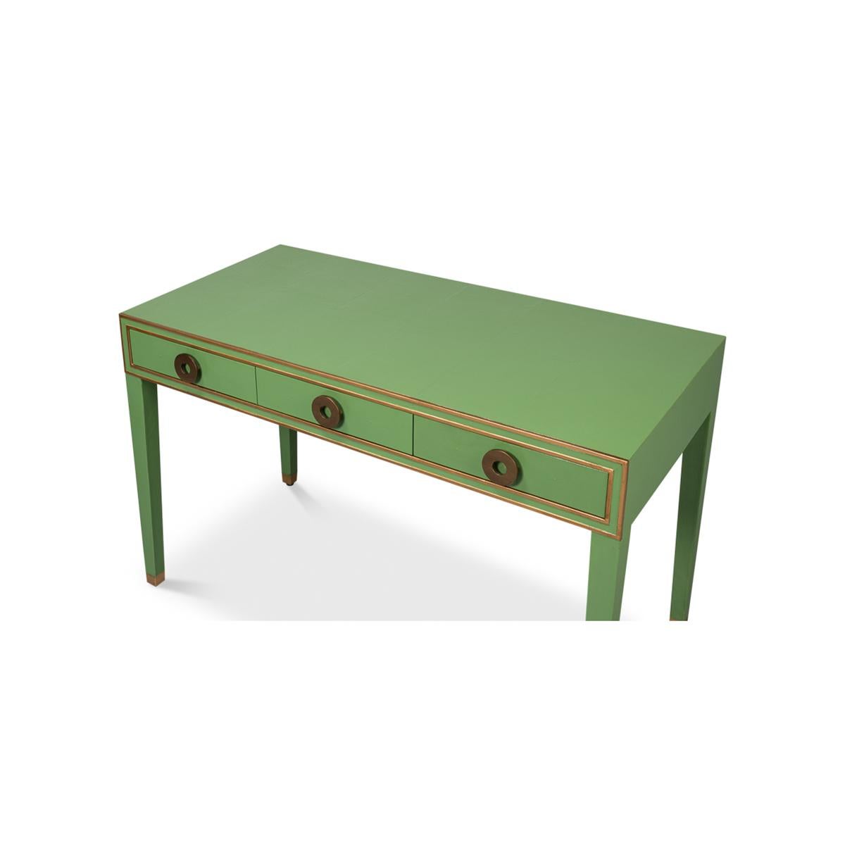 Asiatique Bureau en cuir Art Deco en vert Watercress en vente