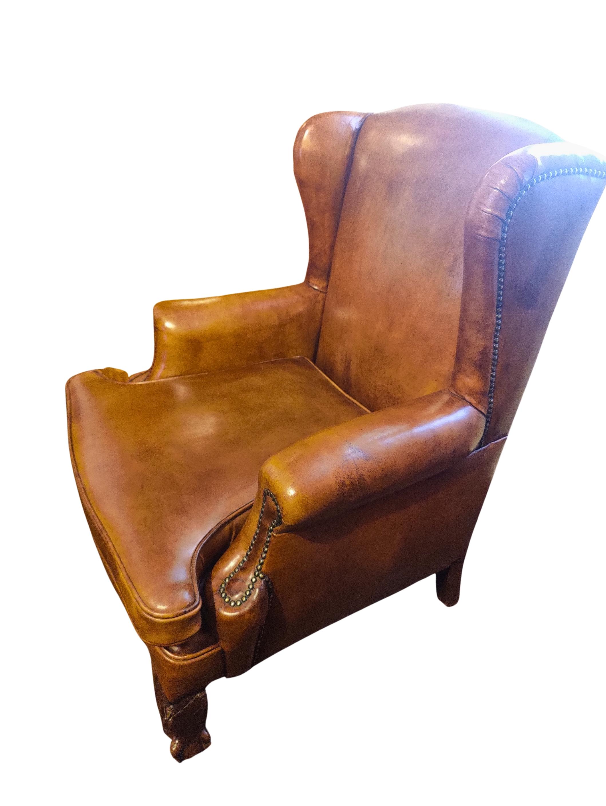Hêtre Fauteuil Wingback Art Déco en cuir en vente