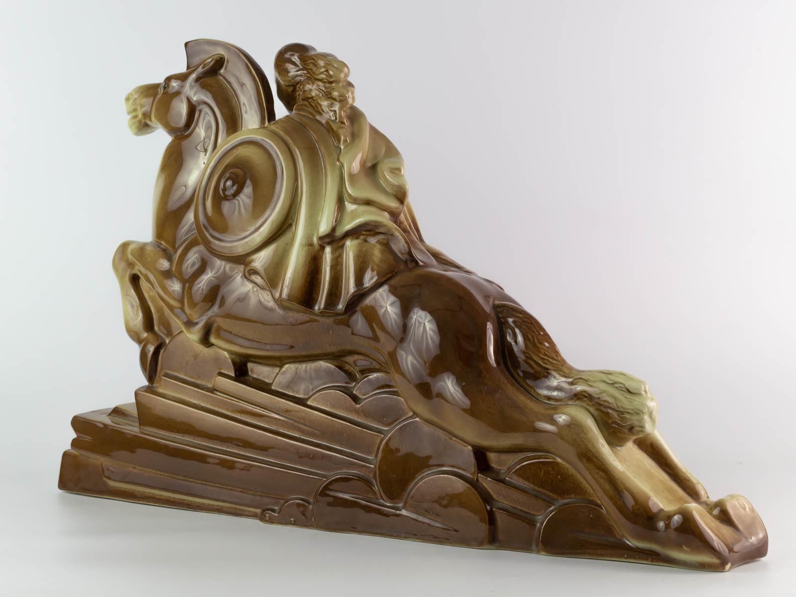 Art-dco-Keramik-Skulptur von Lemanceau mit dem Titel Valkyrie im Angebot 1