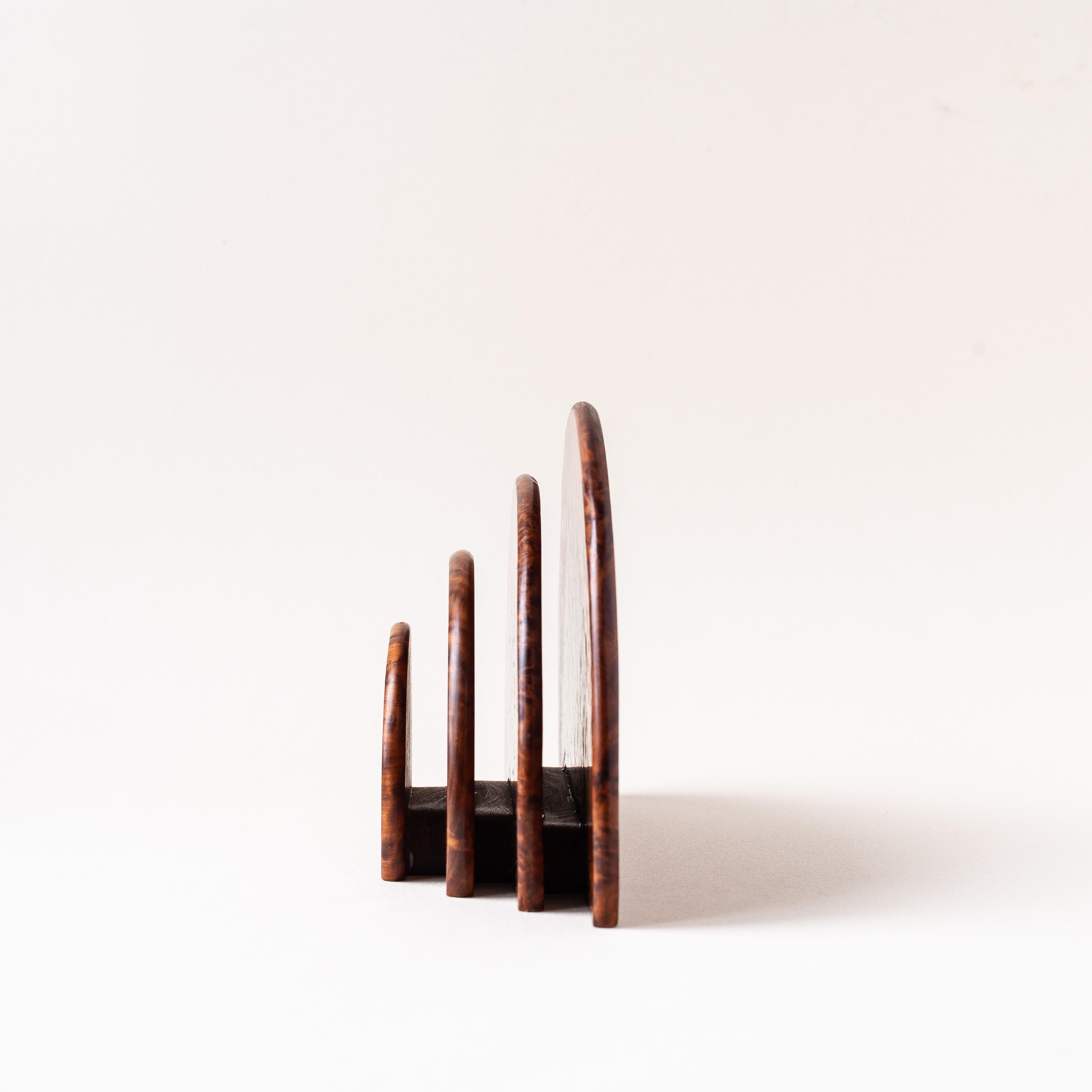 Art Deco Letter Holder, Desk Accessory in Burl Wood, 1940s In Good Condition In ROUEN, FR