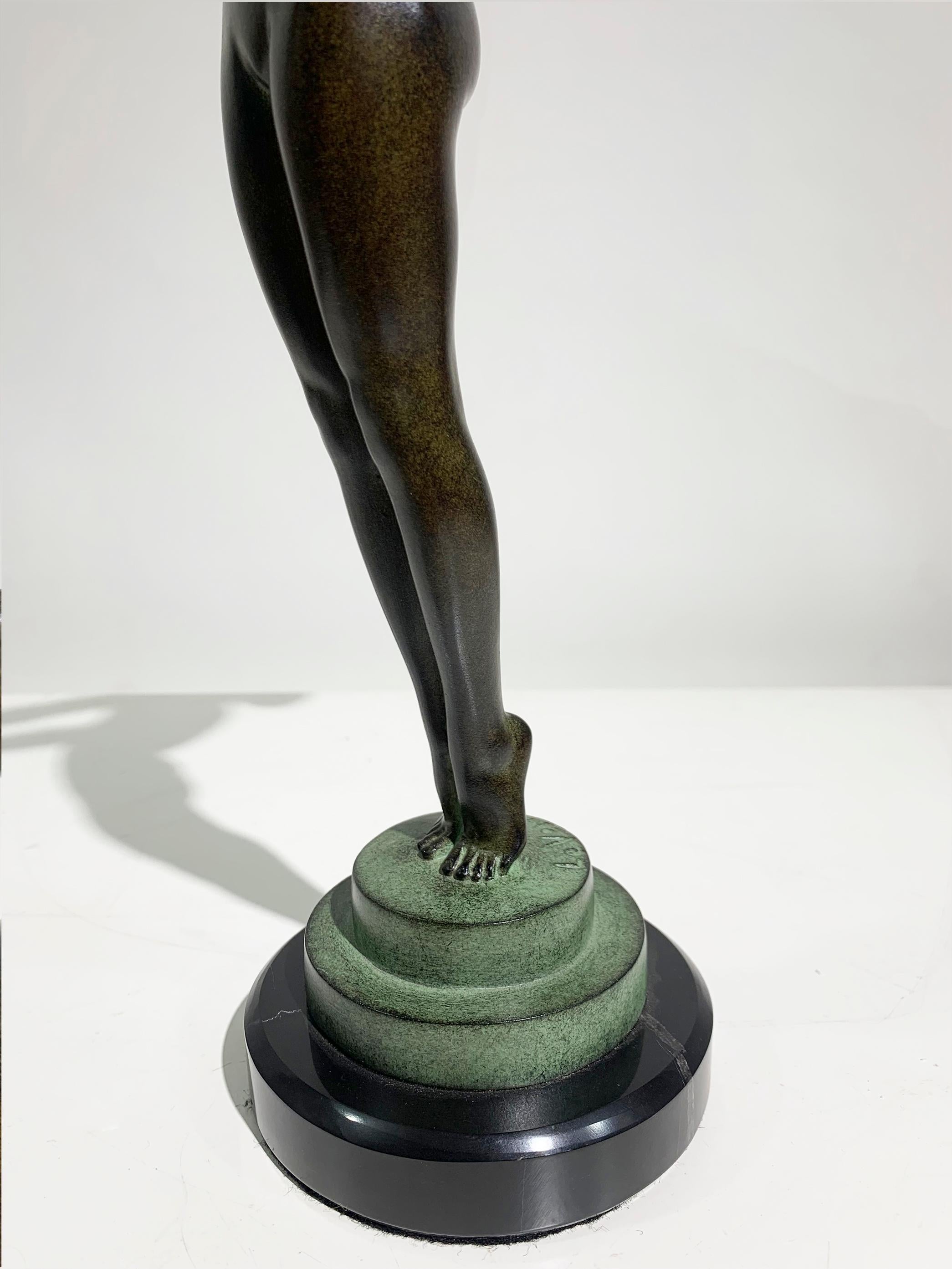 Escultura Art Decó 
