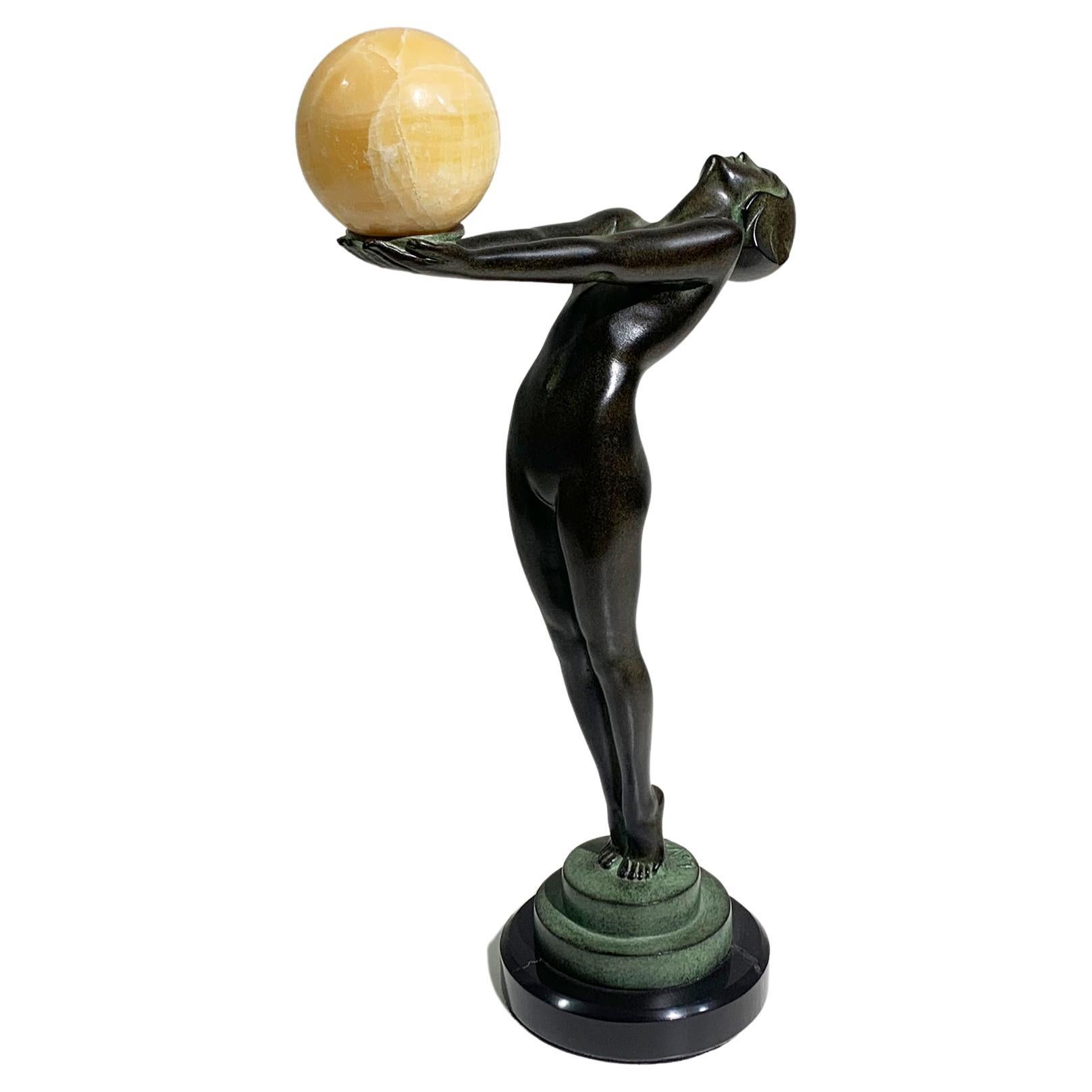 Sculpture Art Déco LEUR de danseuse de balle de Max Le Verrier, signée « Le Verrier »