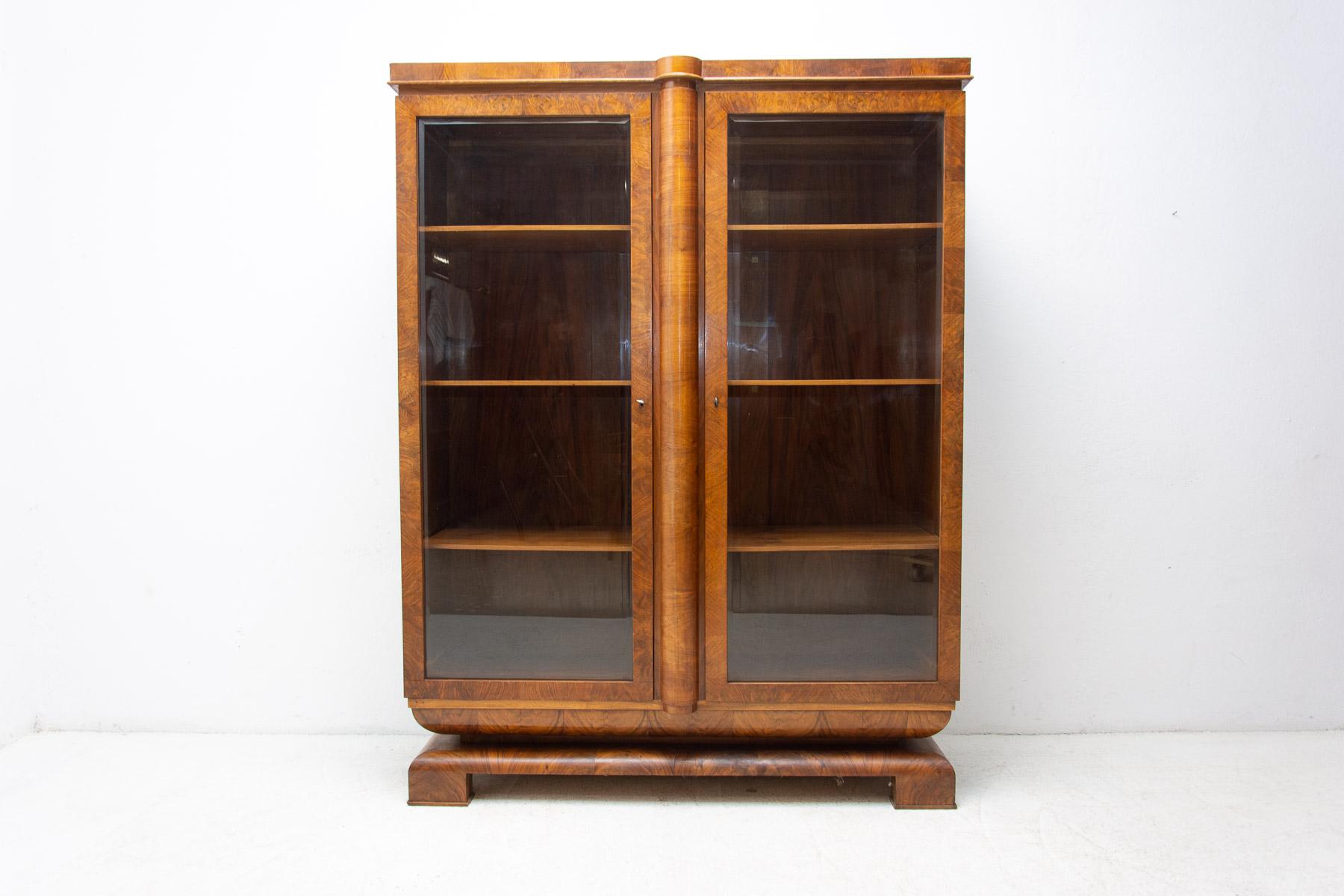 Art Deco Library Cabinet, 1930s, Bohemia 10