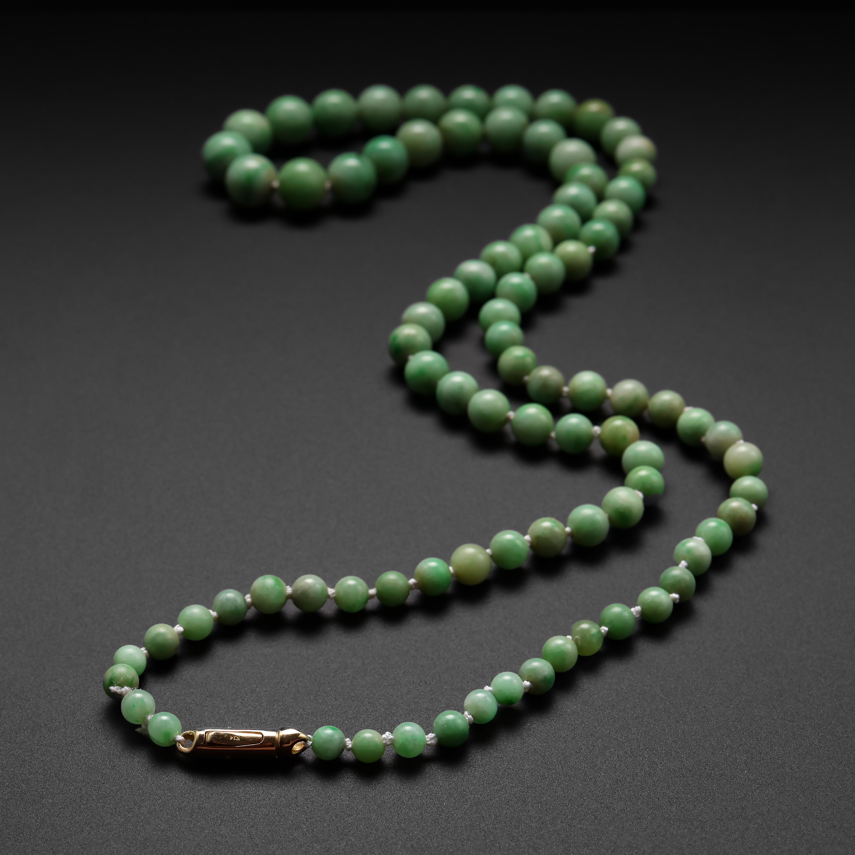 Art Deco Light Apple Green Jade Necklace Certified Untreated 1