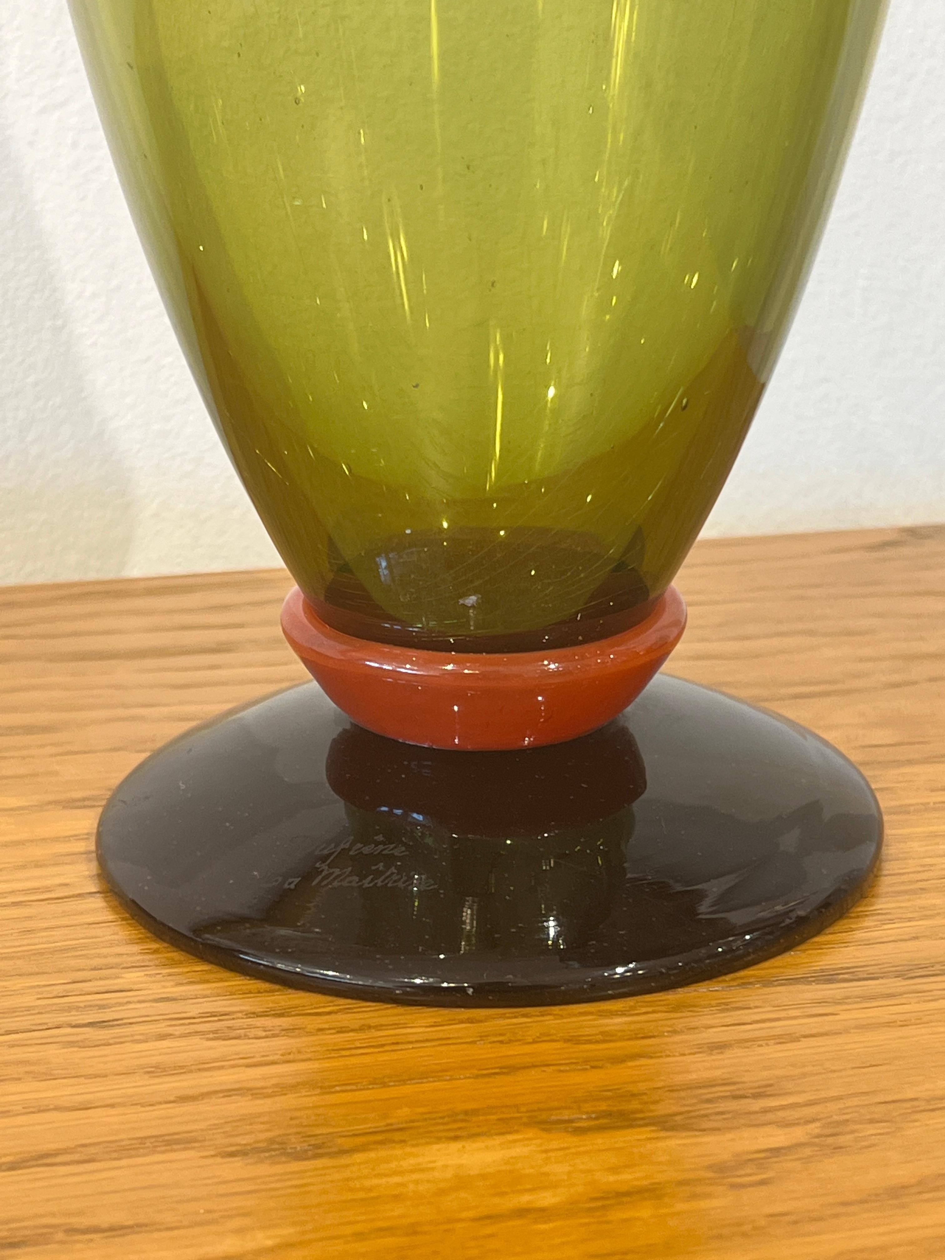 Art Deco Light Olive Green Glass Vase by Charles Schneider In Good Condition For Sale In Miami, FL