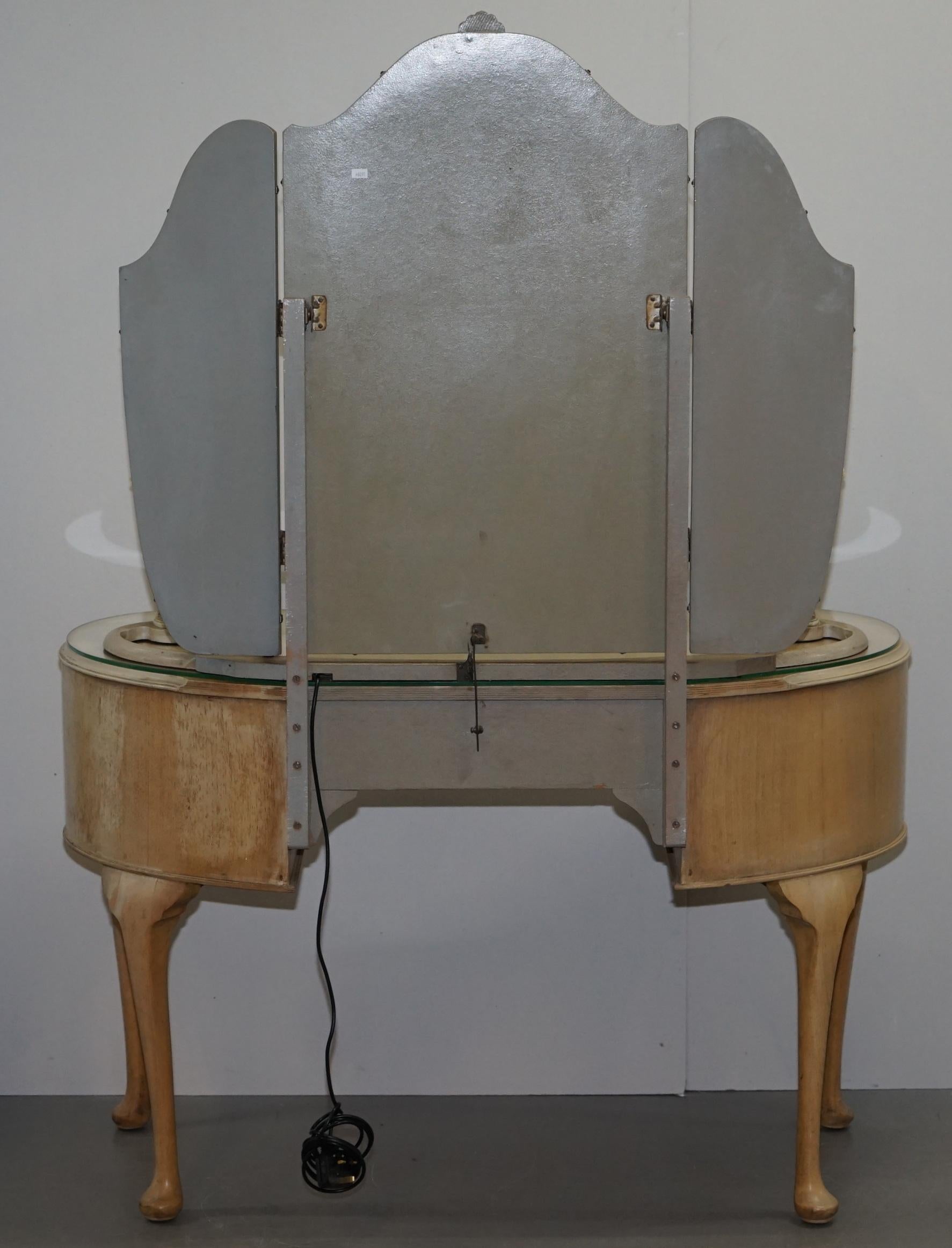 Art Deco Light Walnut Dressing Table with Built in Lights & Tri Folding Mirrors 8