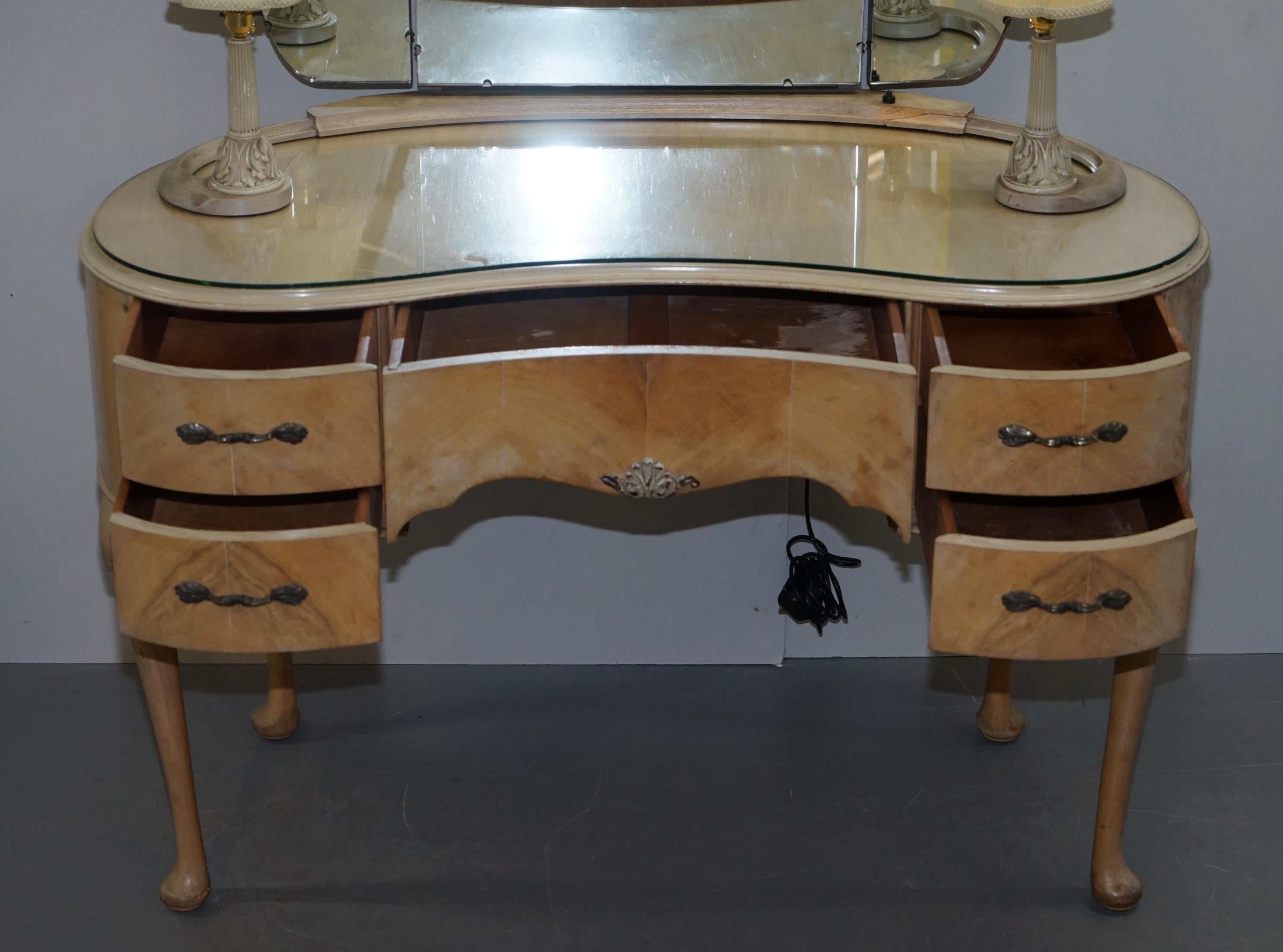 Art Deco Light Walnut Dressing Table with Built in Lights & Tri Folding Mirrors 10