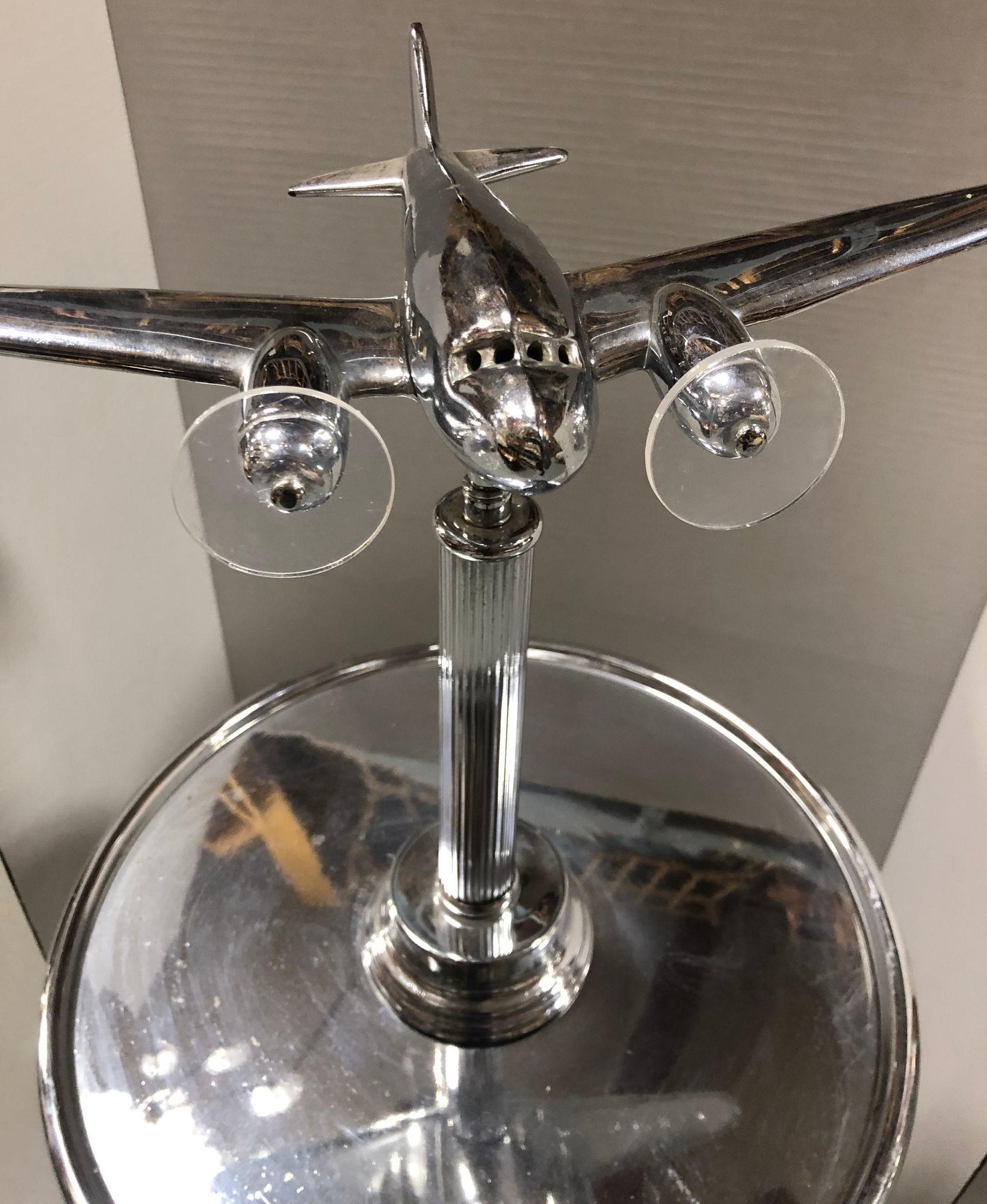 airplane ashtray