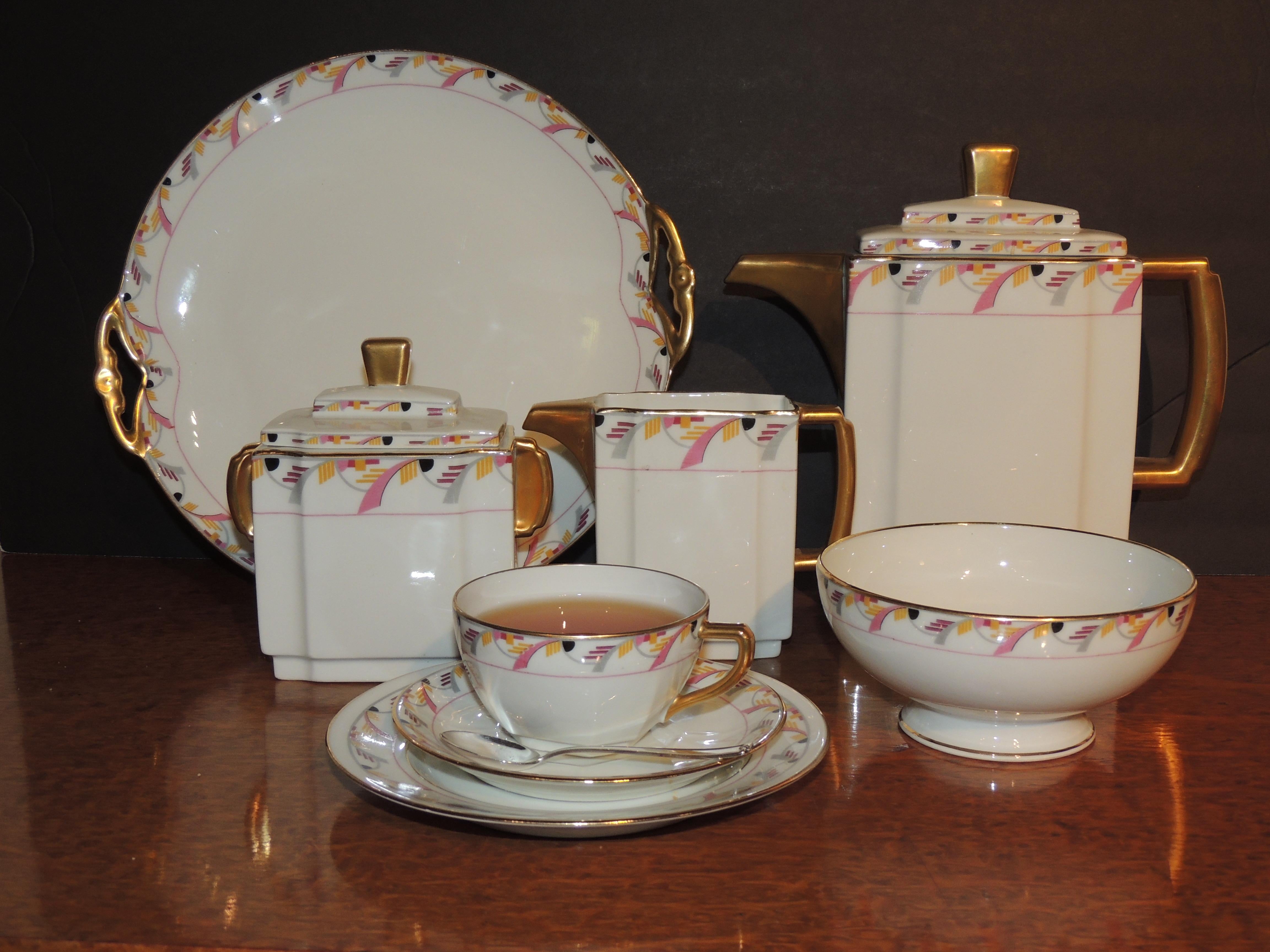 Art Deco Limoges Tea Coffee Dessert Set Service for 16 For Sale 4